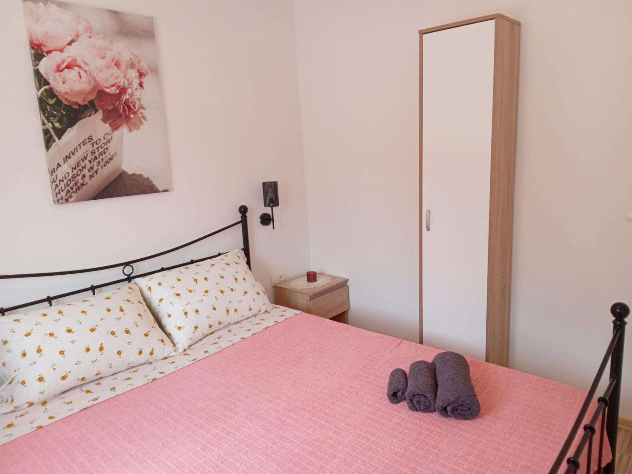 Apartman Kastelanic view 3