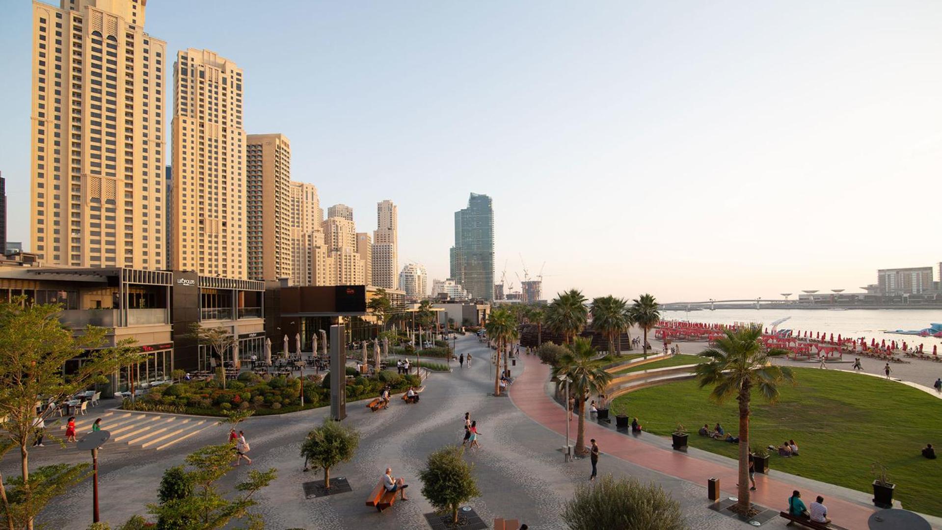 HOMESTAR, Jumeirah Beach Hostel - JBR - Pool, Beach, Metro