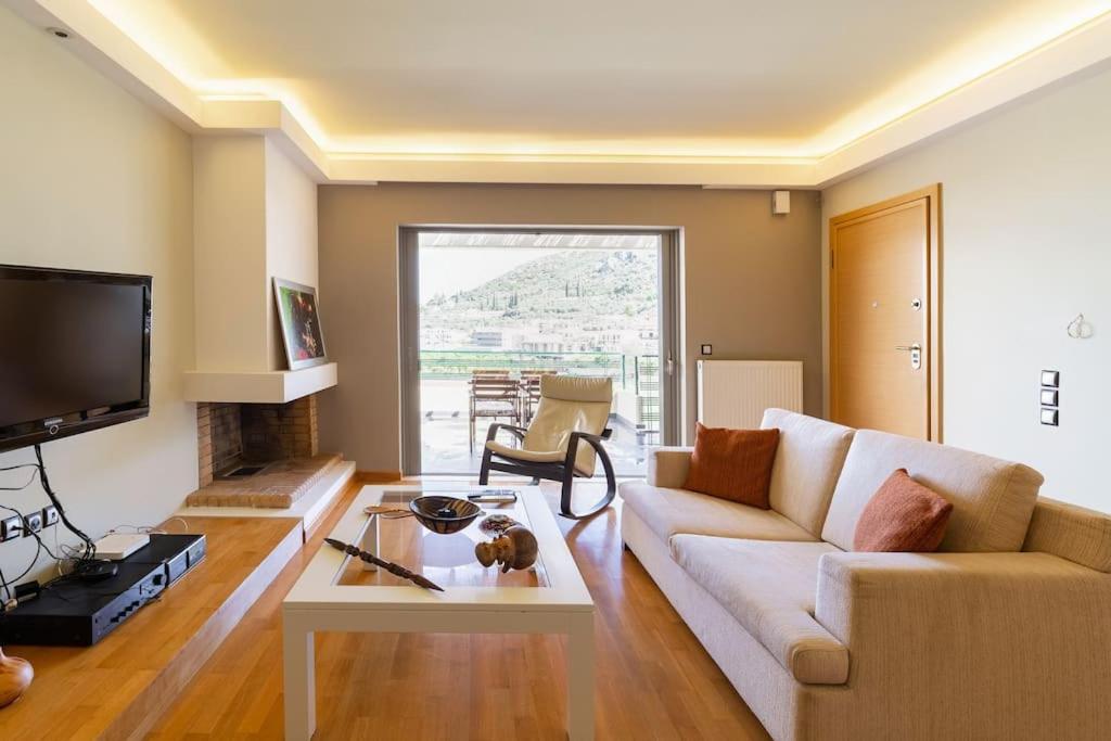 MYRTO Living in Luxury and Enjoying the View view 2