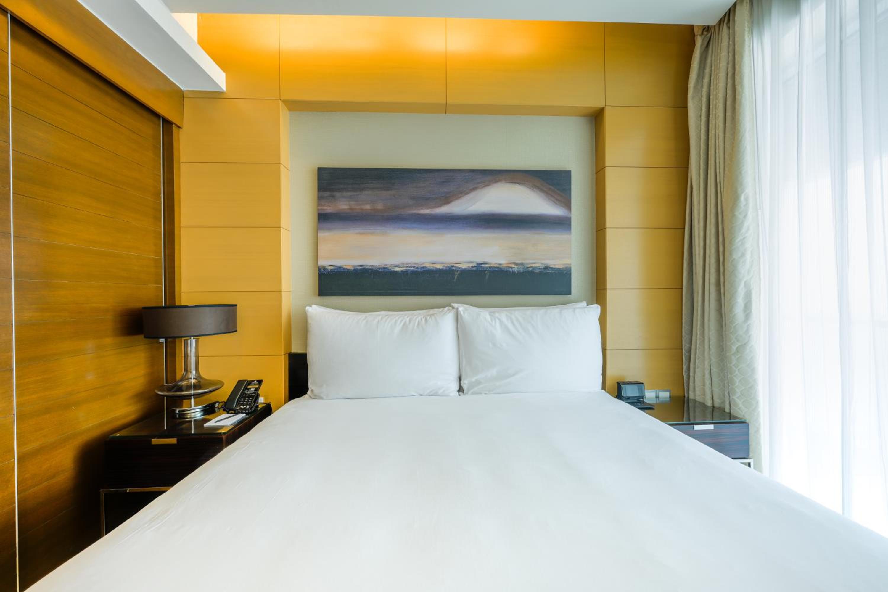 FAHH Stunning 1 BHK at Address Dubai Mall
