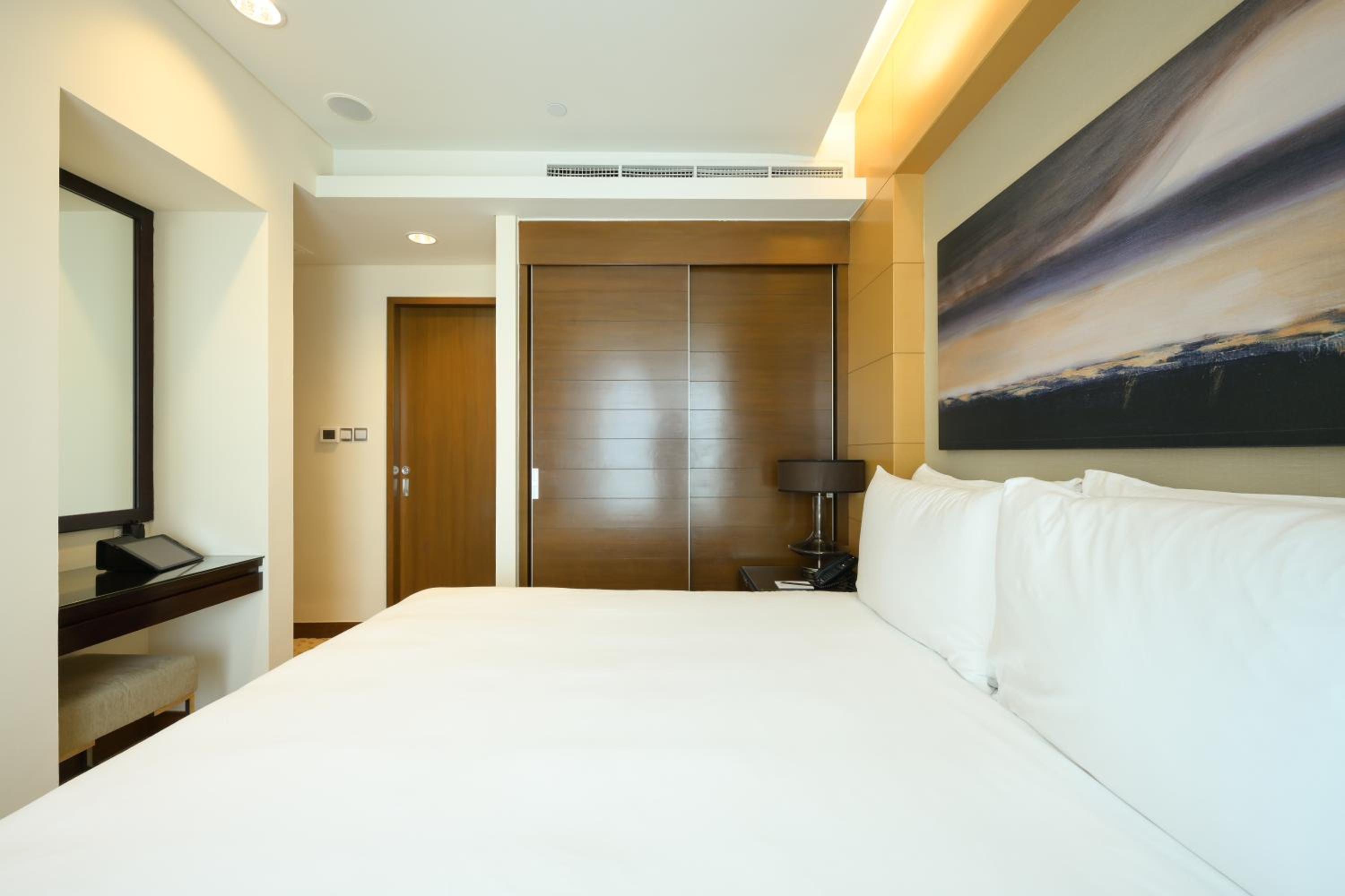 FAHH Stunning 1 BHK at Address Dubai Mall