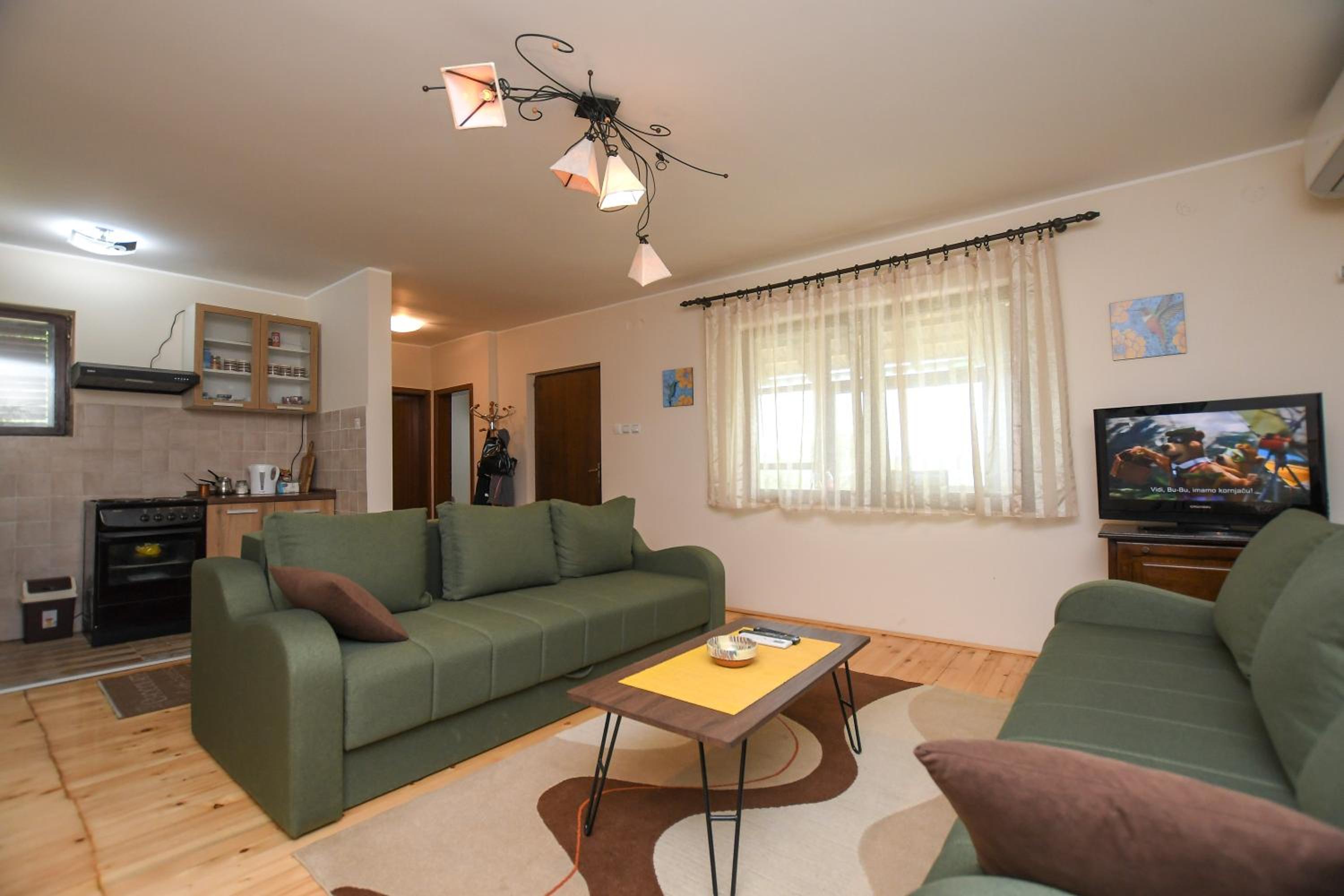 Photo 7