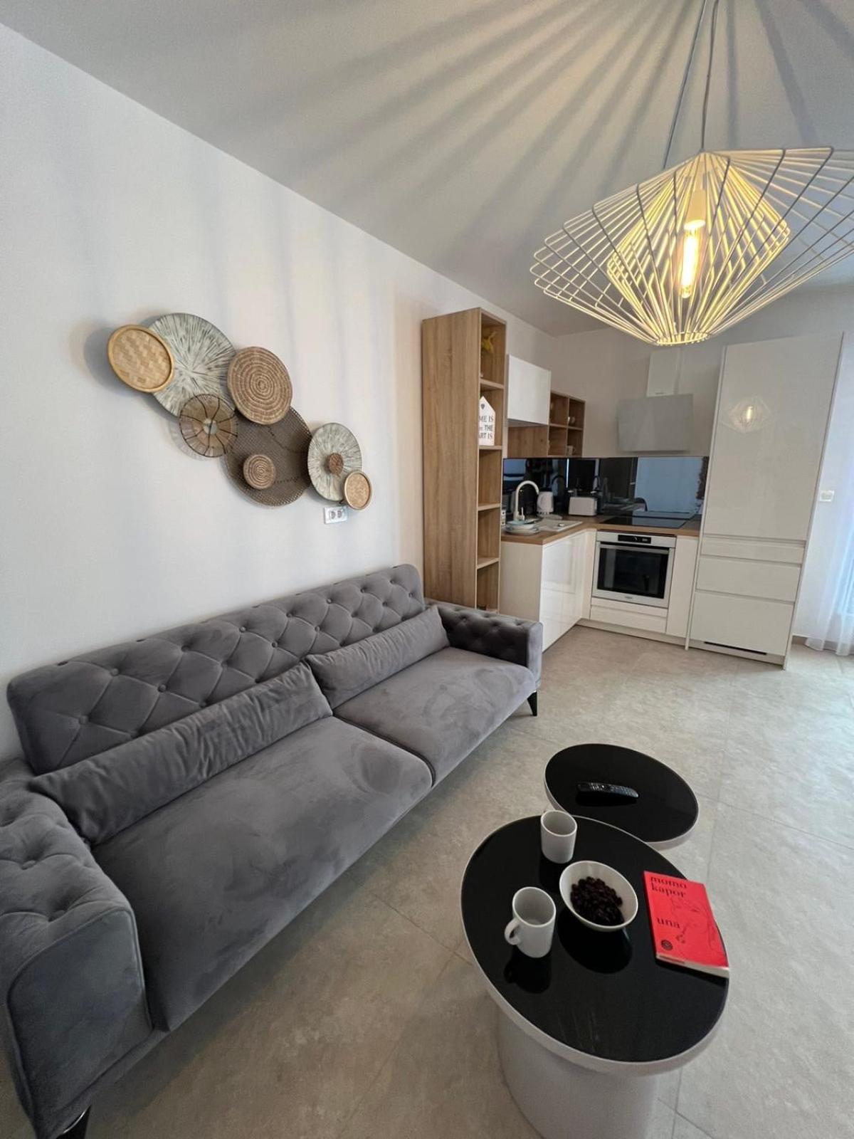 Apartmani CUBE L view 4