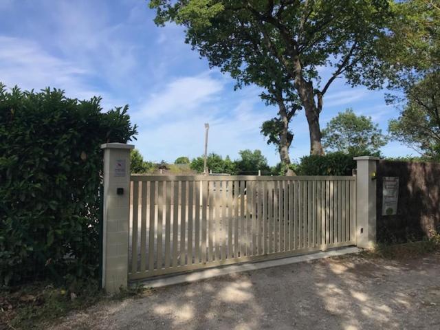 Les Pilotis Du Cognac