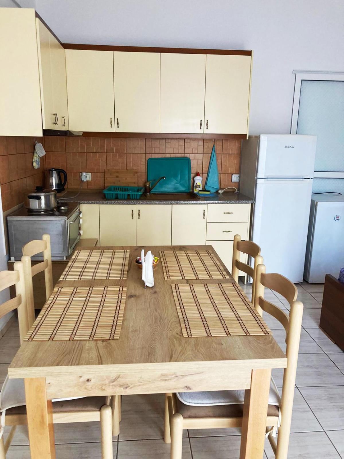 Garden Villa Sarande Apt-5