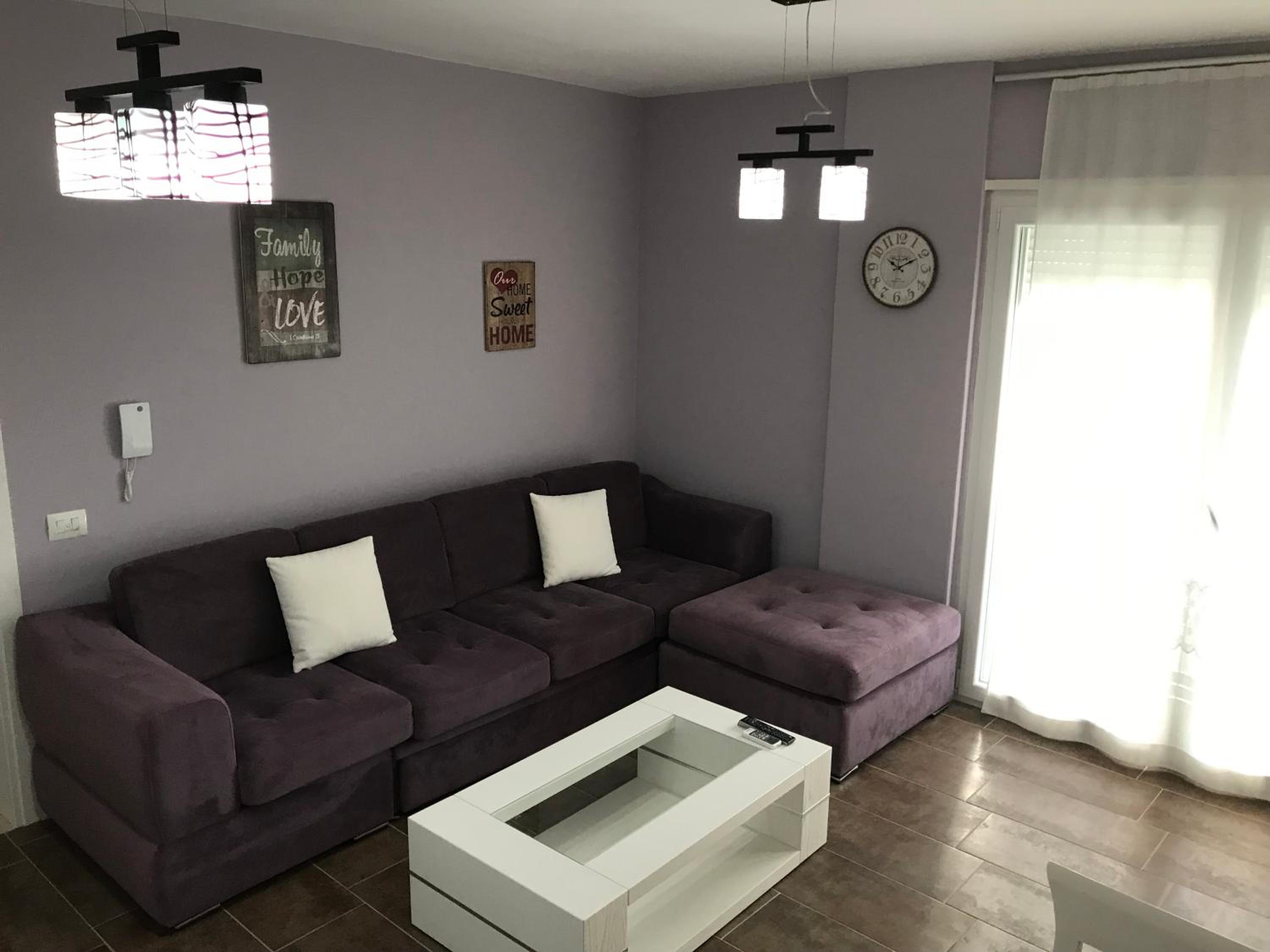 Seaview Apartment photo 2