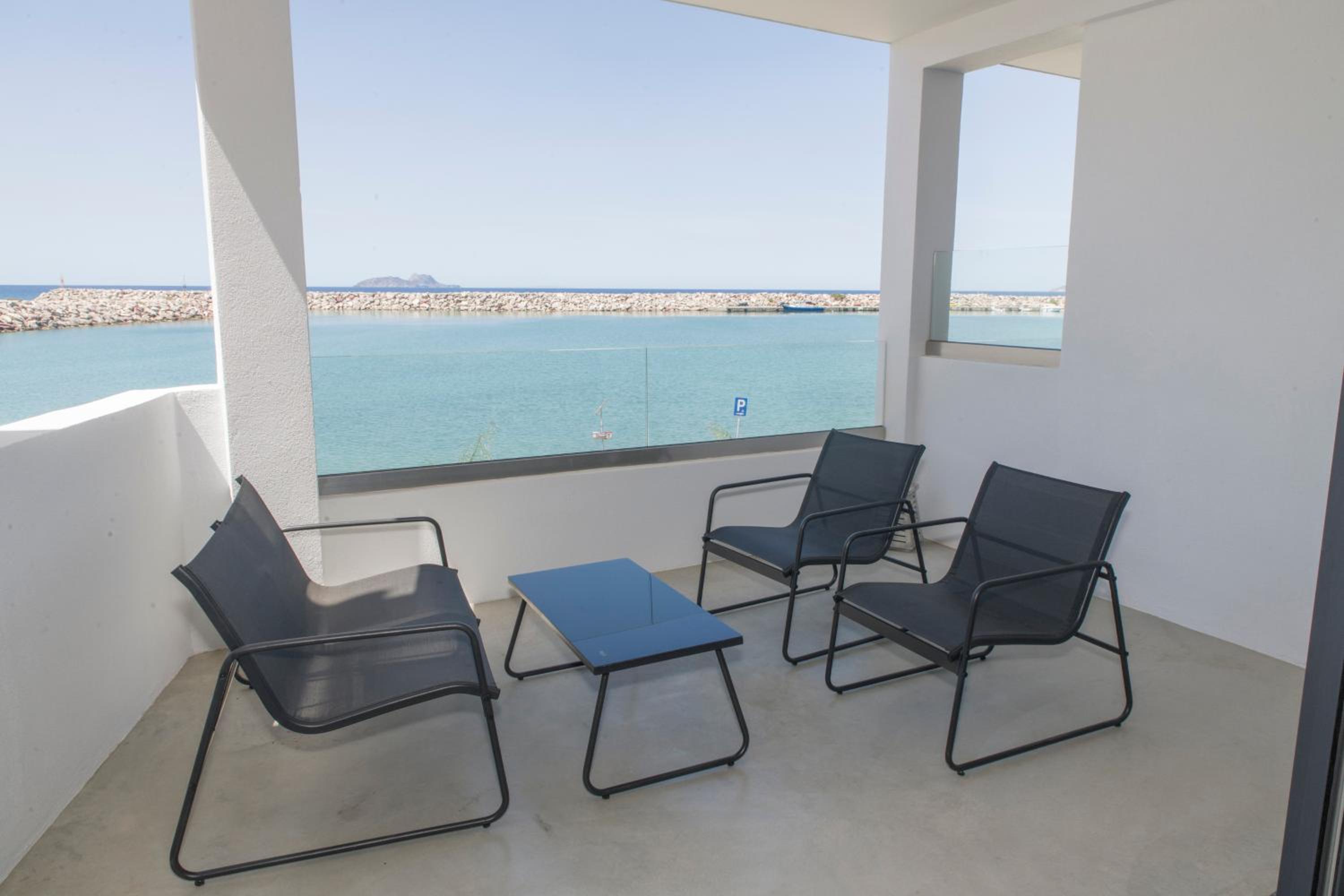 Isalos Sea View Studios view 2