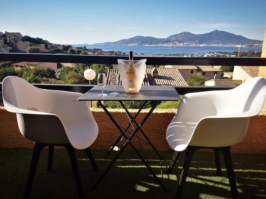 Hotel Porticcio : magnifique T2 piscine vue mer - Image 1