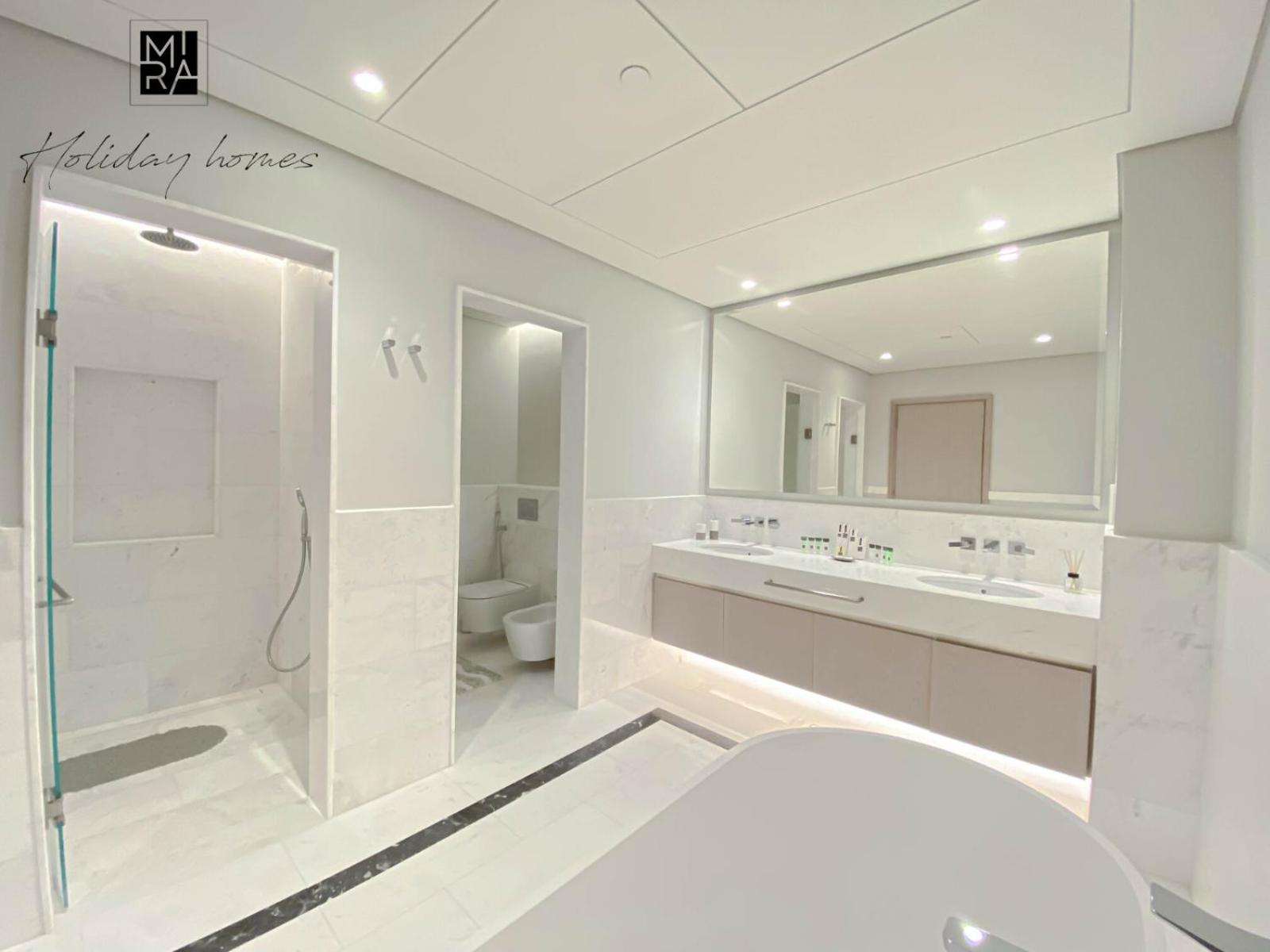 Mira Holiday Homes - Serviced new 1 bedroom in Palm Tower
