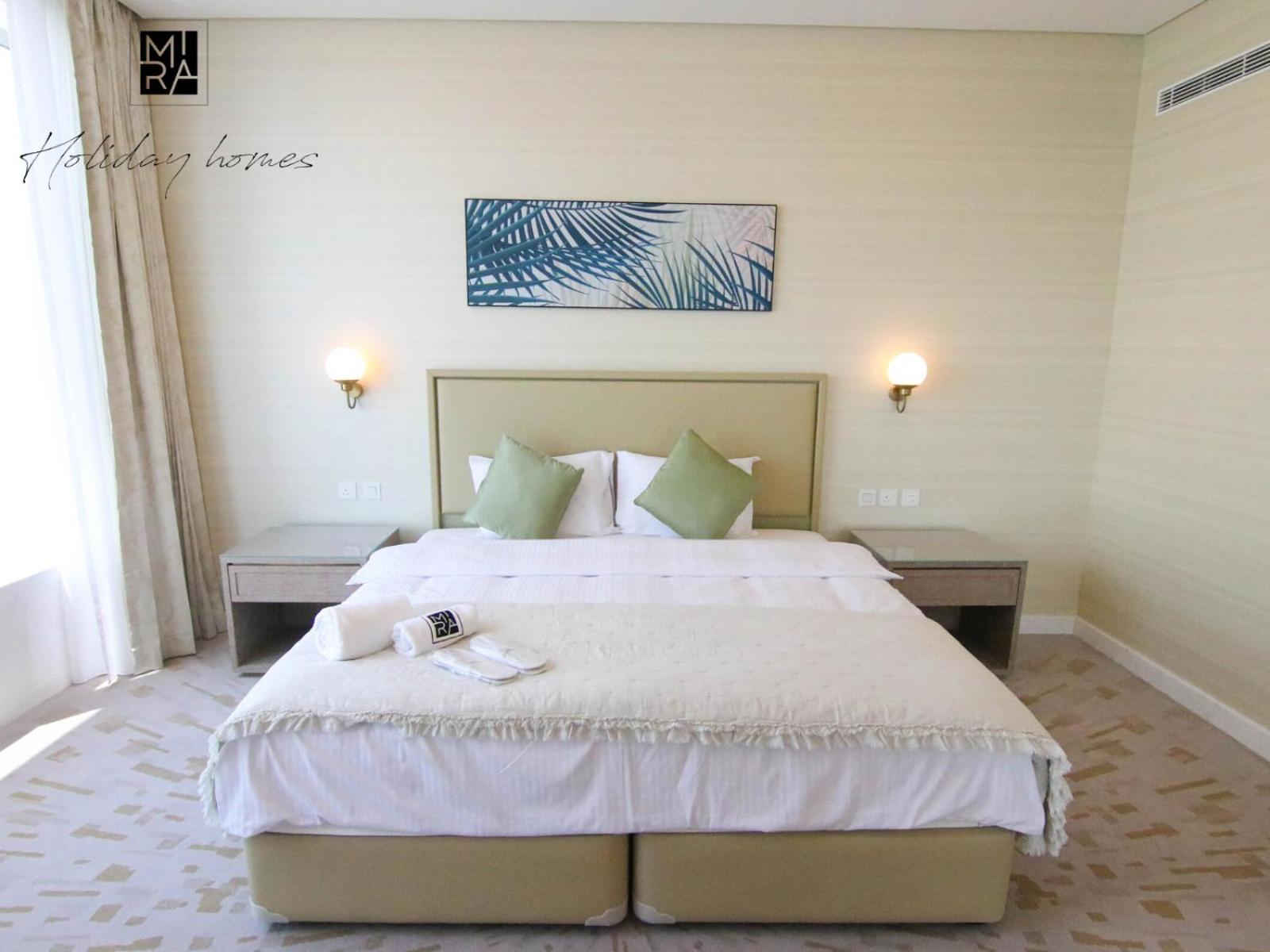 Mira Holiday Homes - Serviced new 1 bedroom in Palm Tower