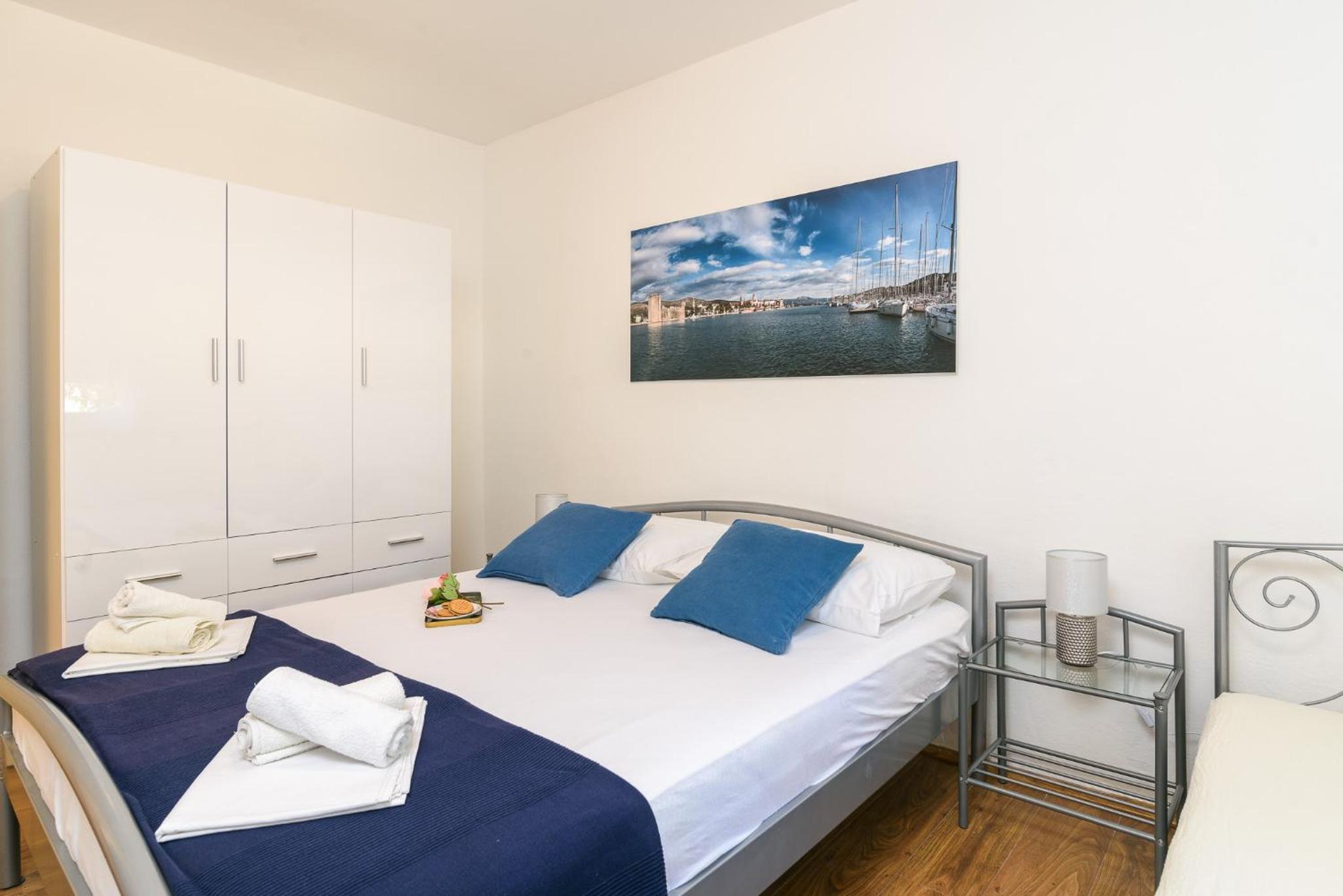 Apartments Mare Trogir view 4