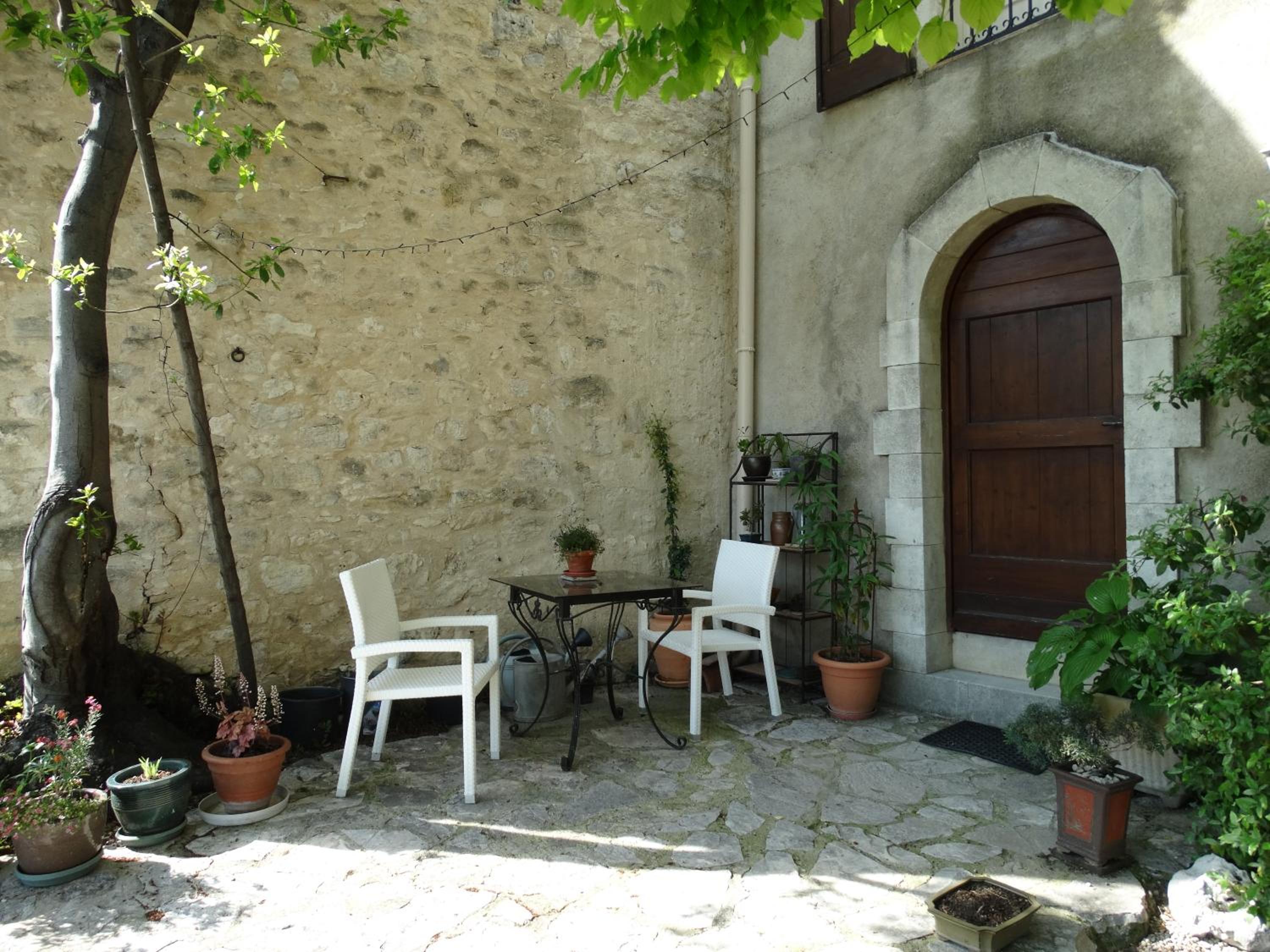 Photo 25