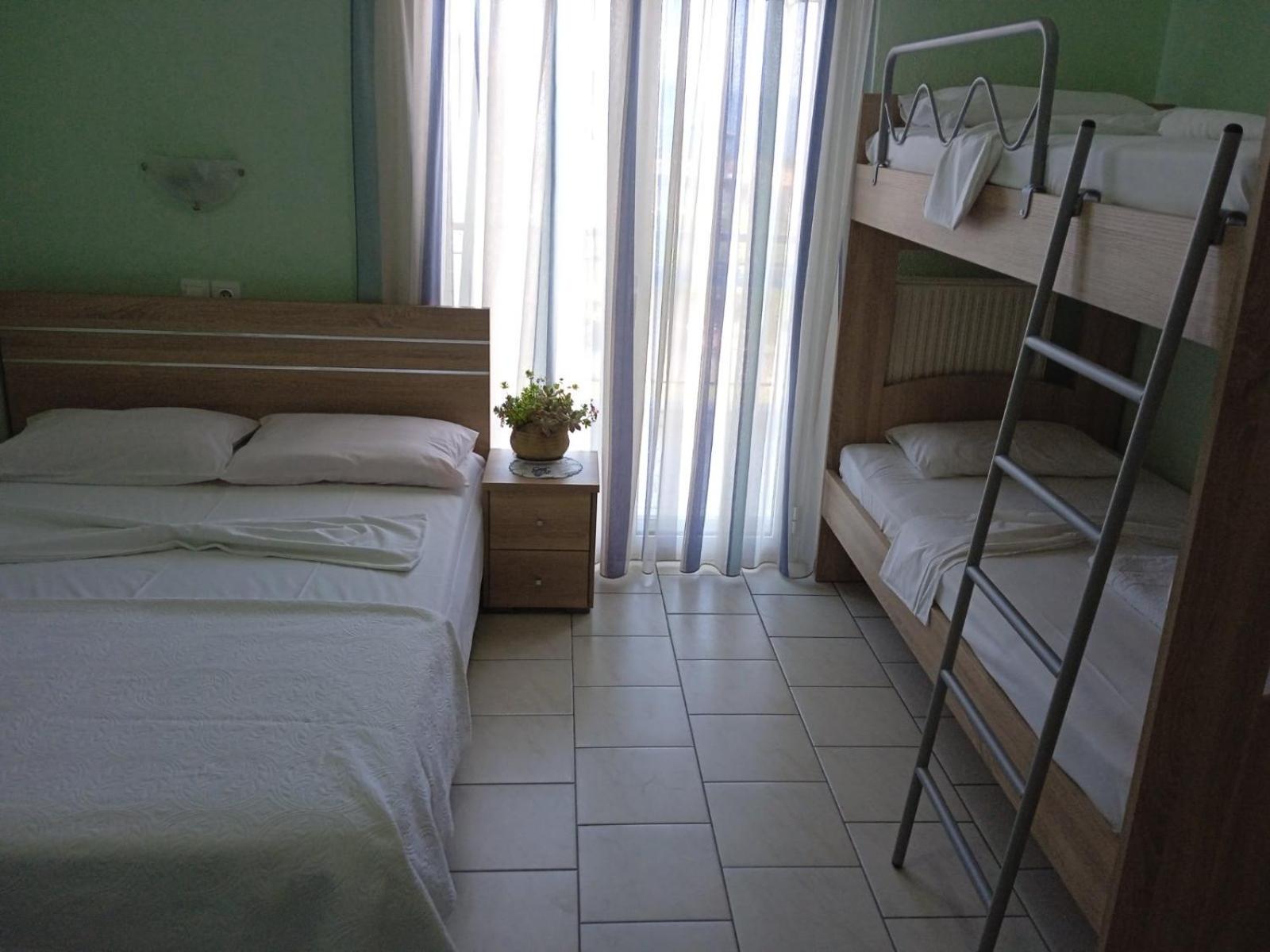 Photo 35
