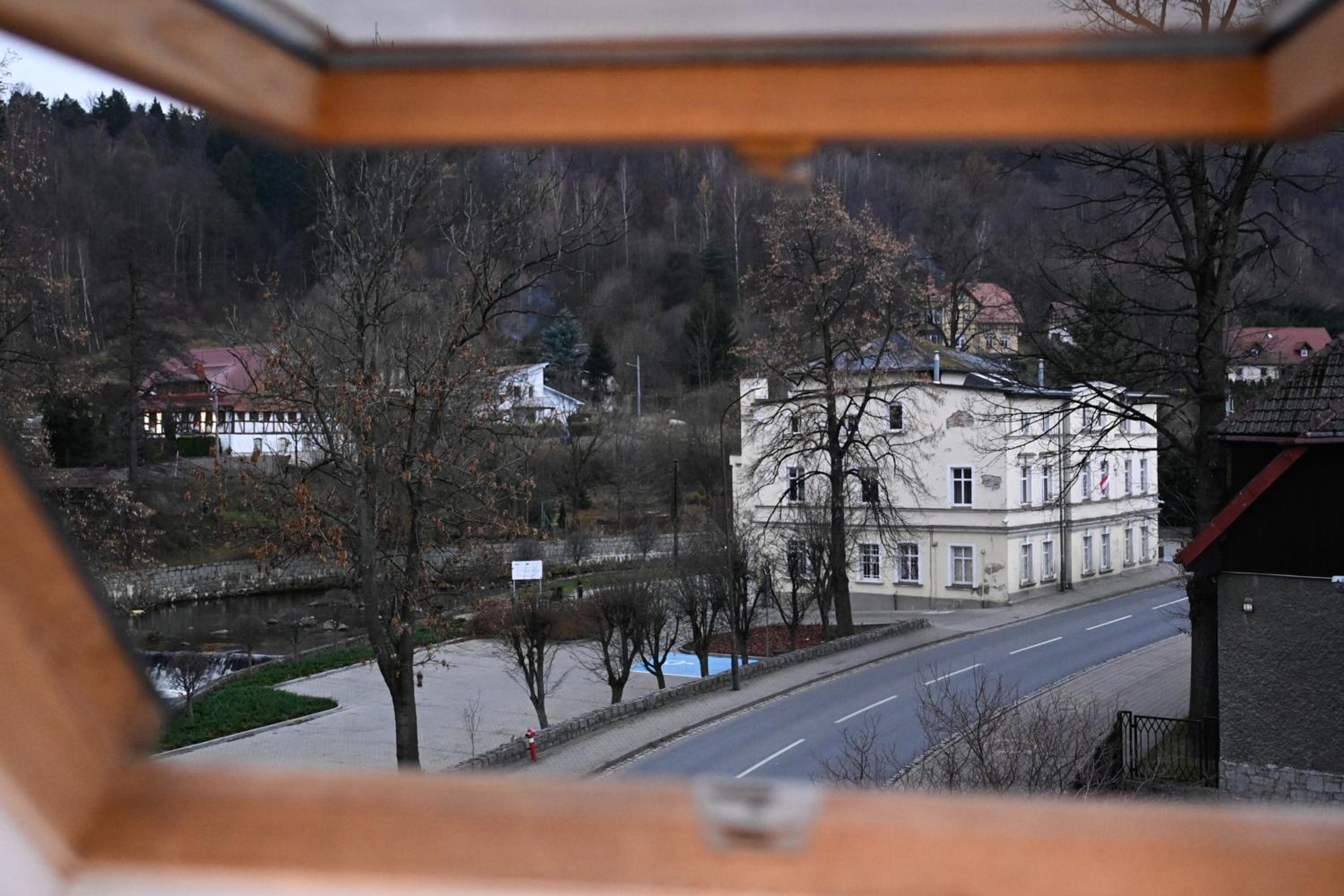 Kryształowa 47/7