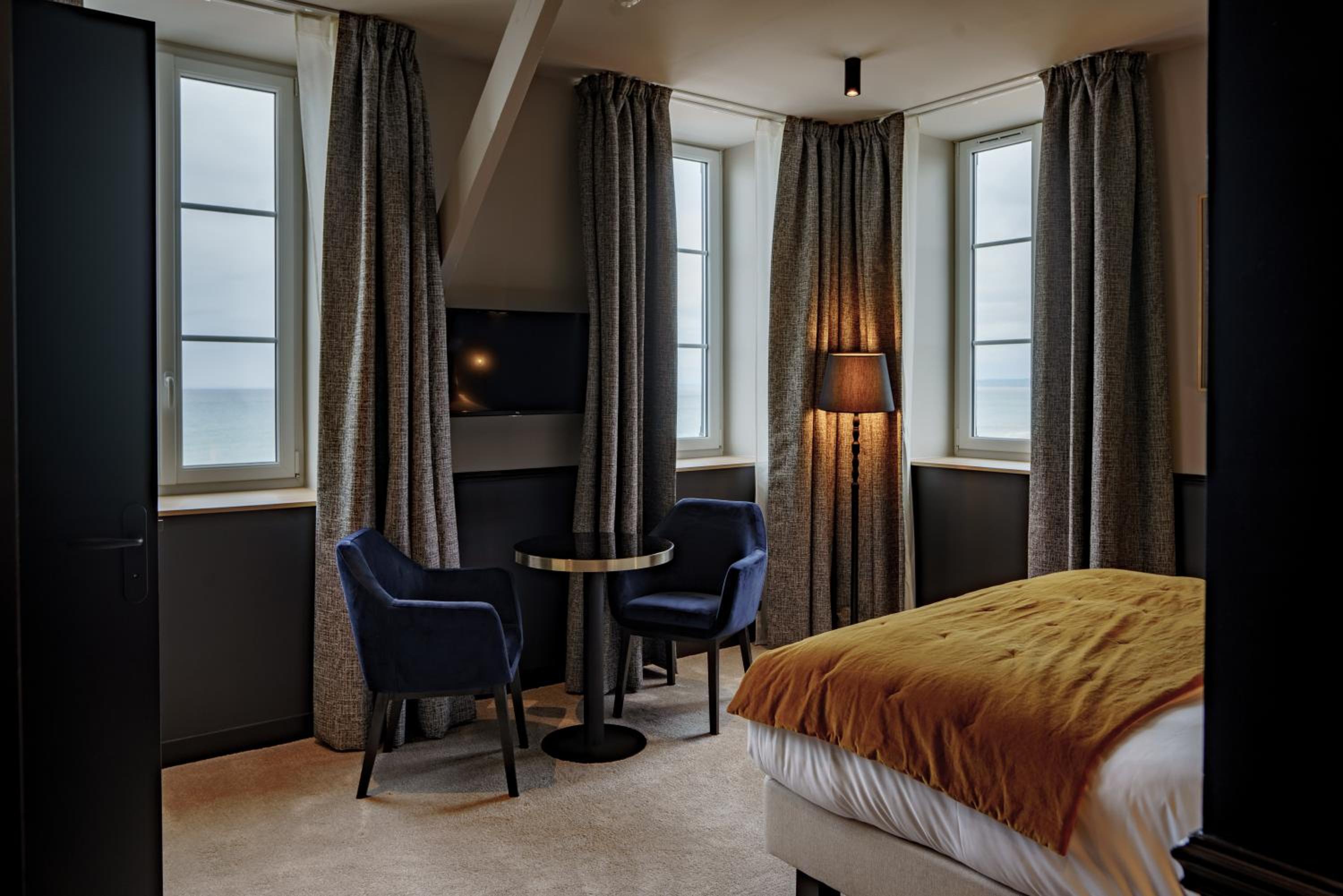 Photo 12