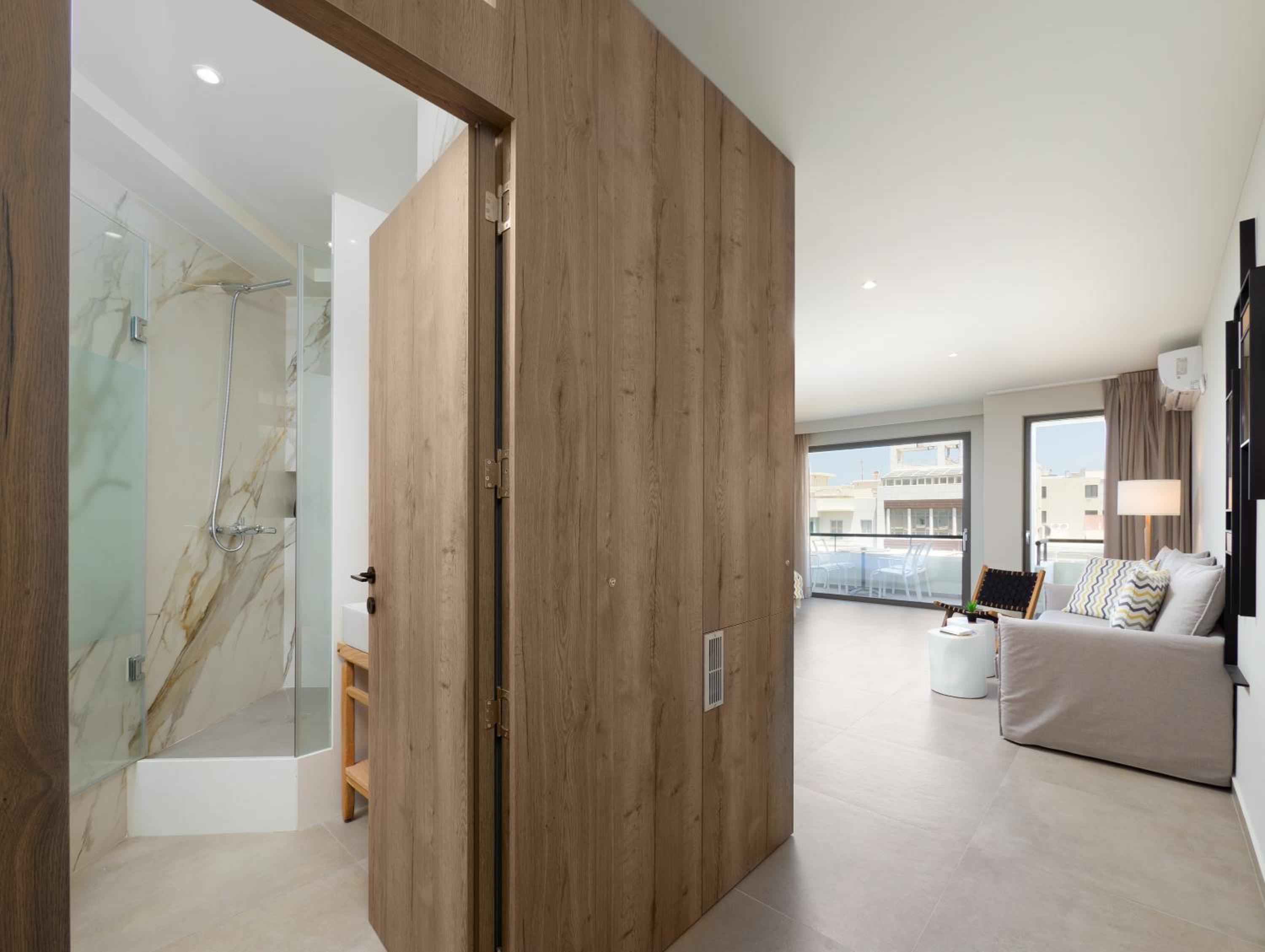 The H Experience Boutique Apartment Downtown Heraklion