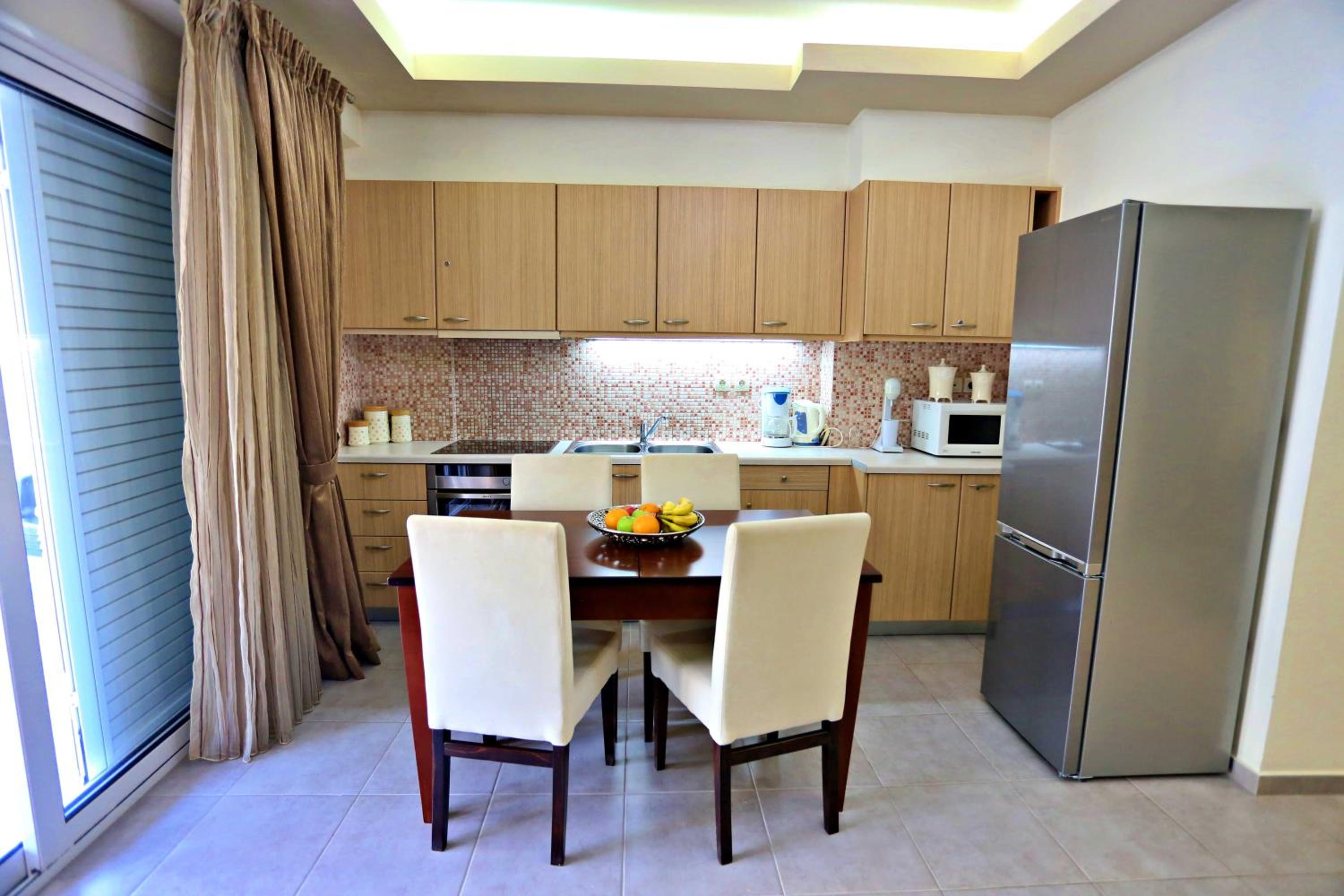 Urban Life Suite view 4