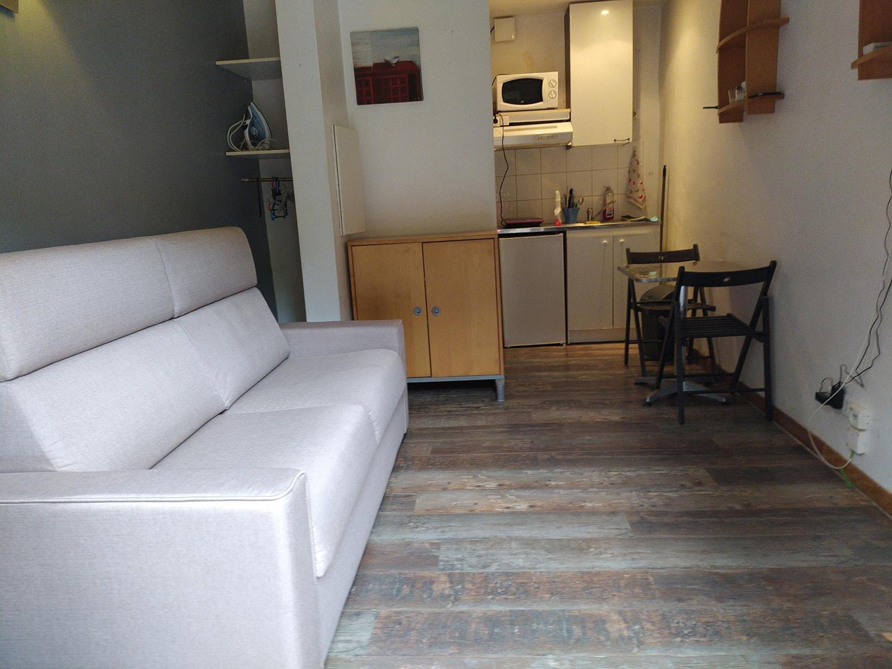 Petit Studio, terrasse, jardinet, climatisation, wifi photo 4