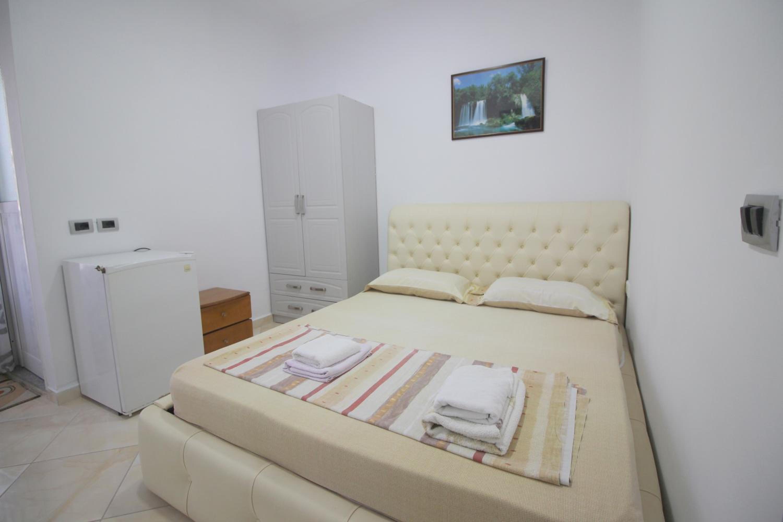 Andy Apartments