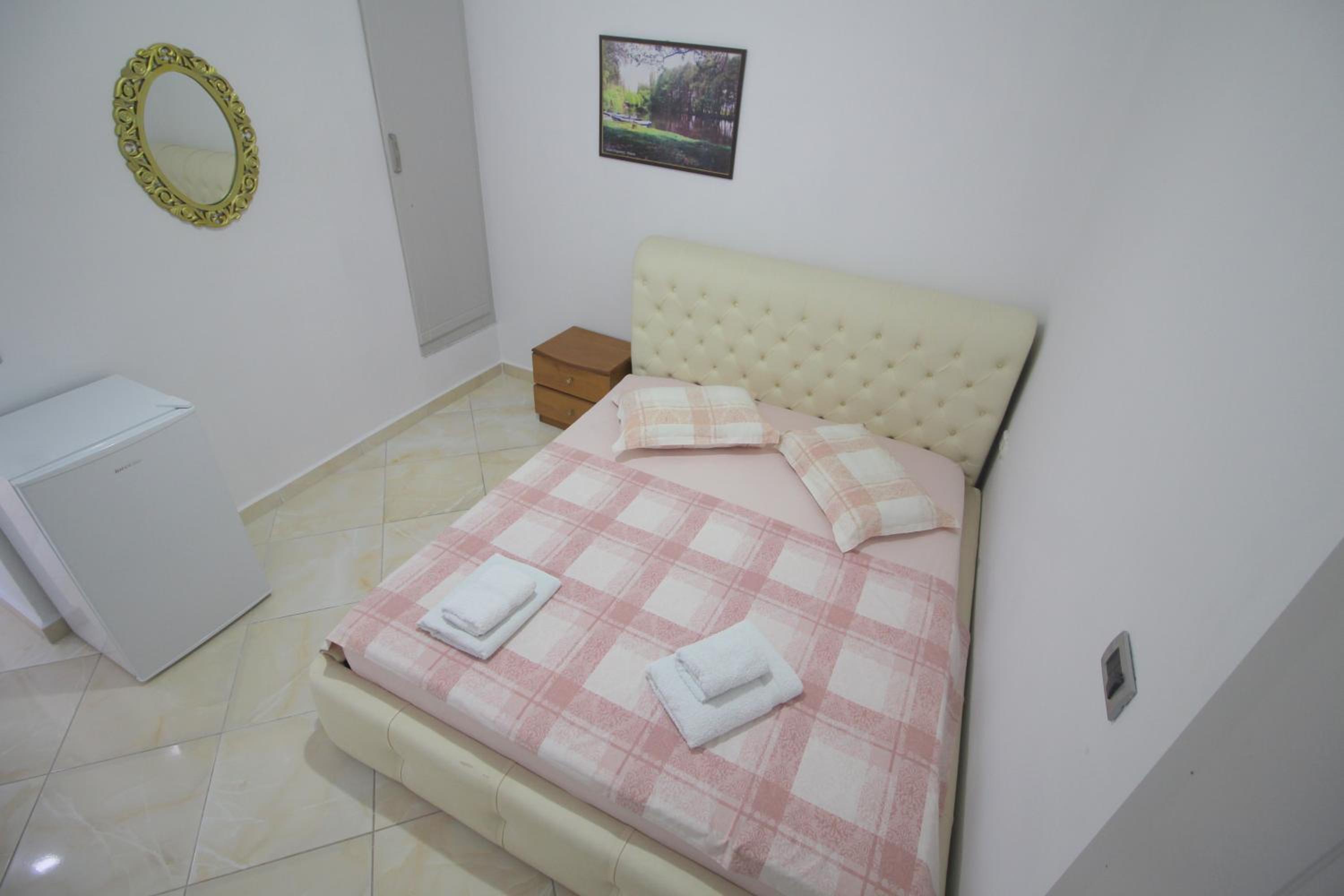 Andy Apartments