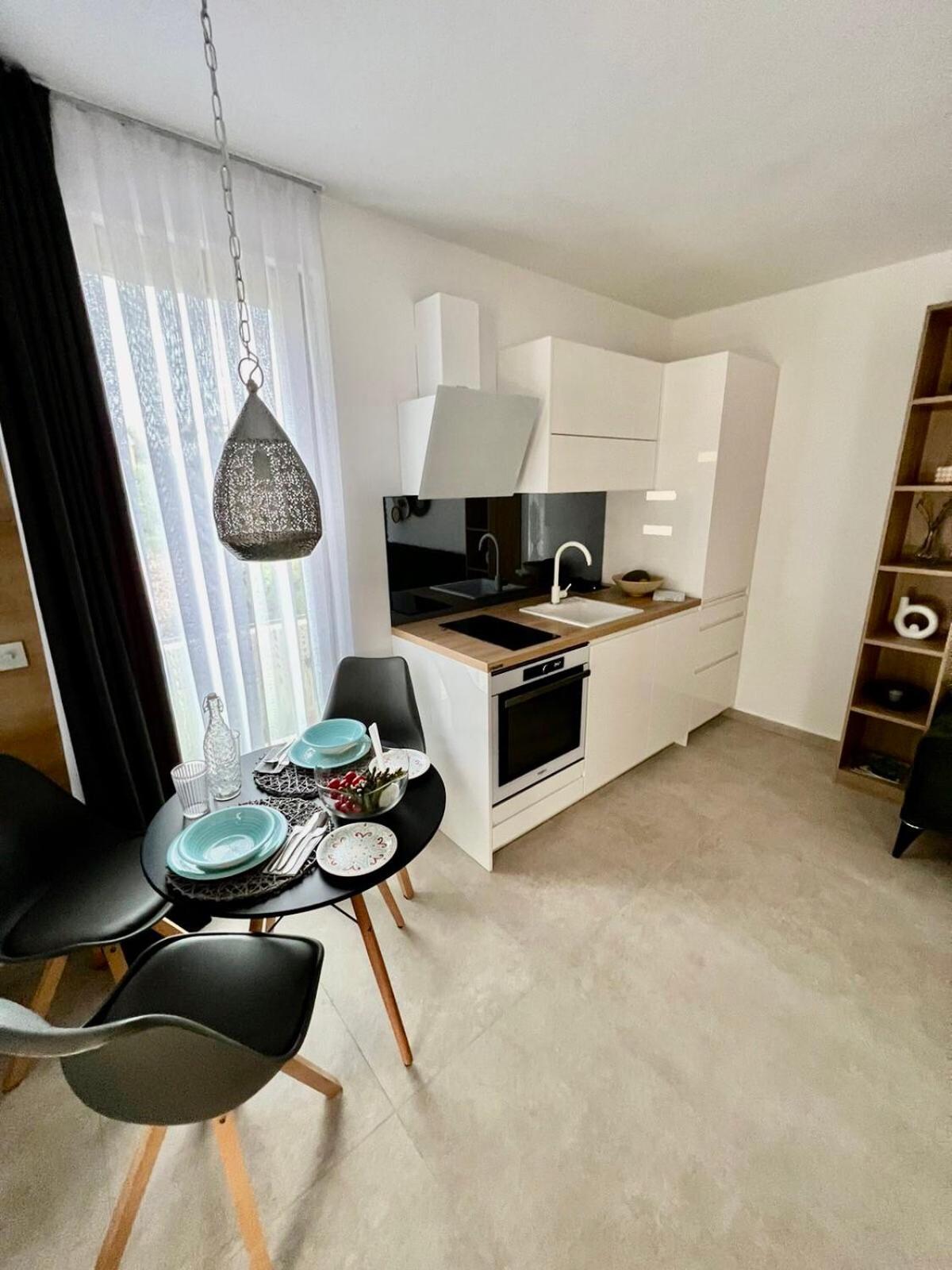 Apartmani CUBE A