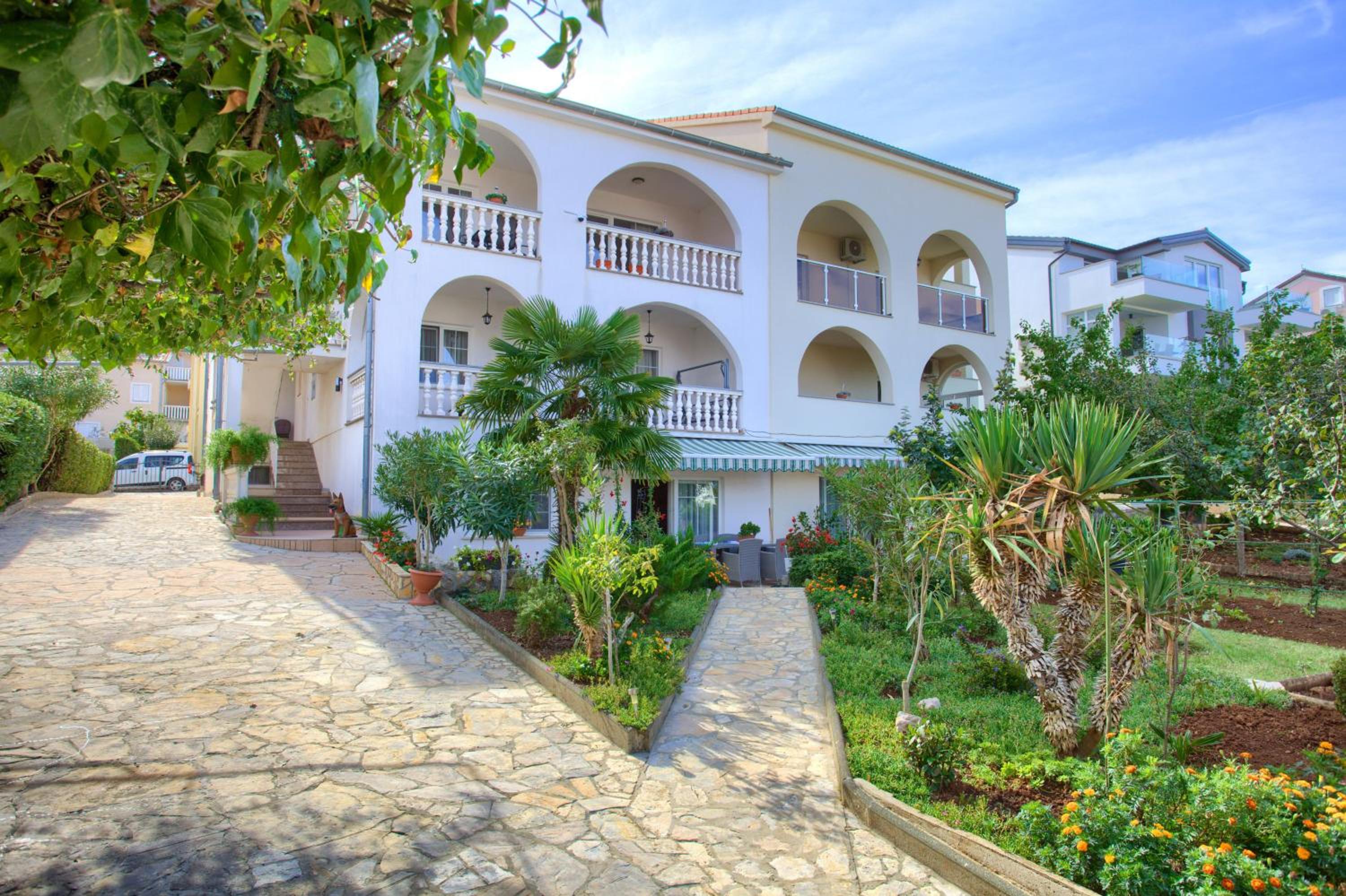 Apartmani Mara Matic view 2