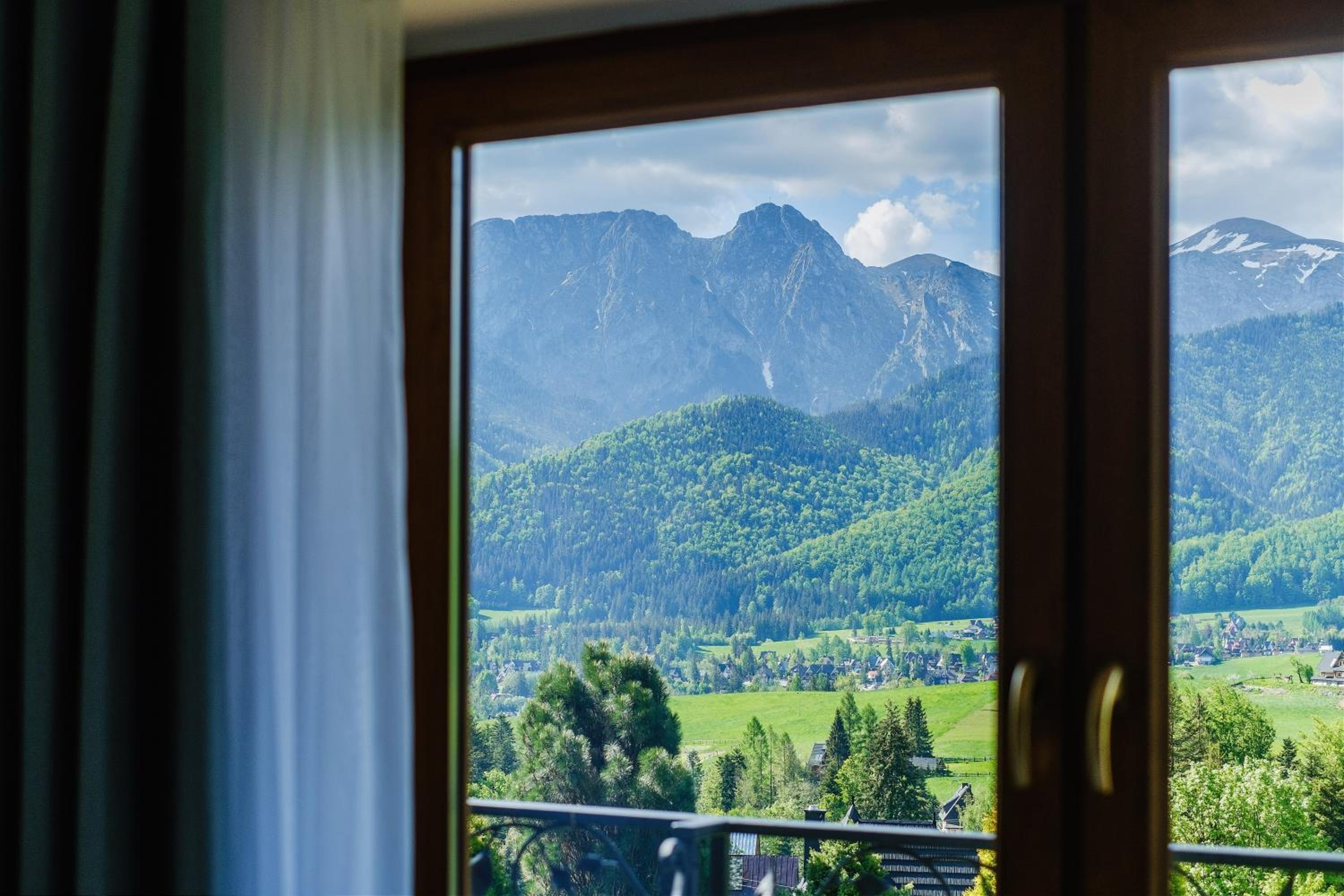 Pokoje i apartament z widokiem na Tatry