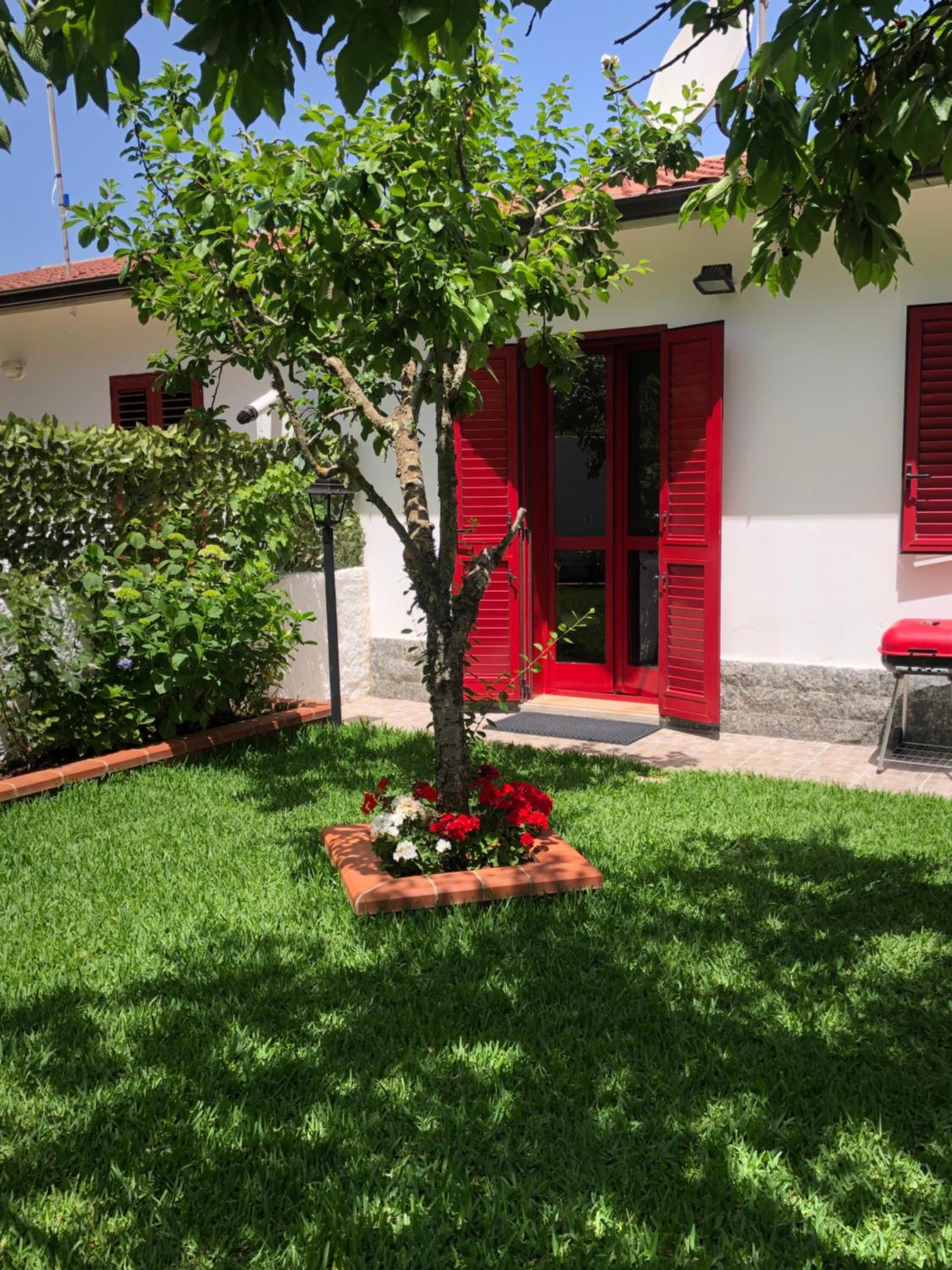 La Casa delle Ortensie Guest House view 5