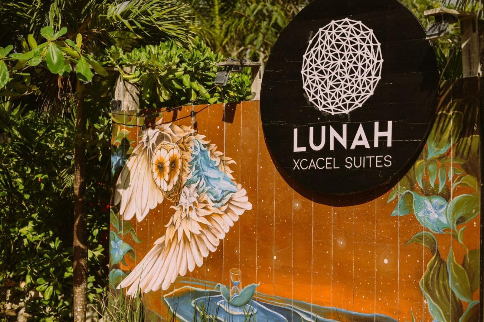 Lunah Xcacel Suites