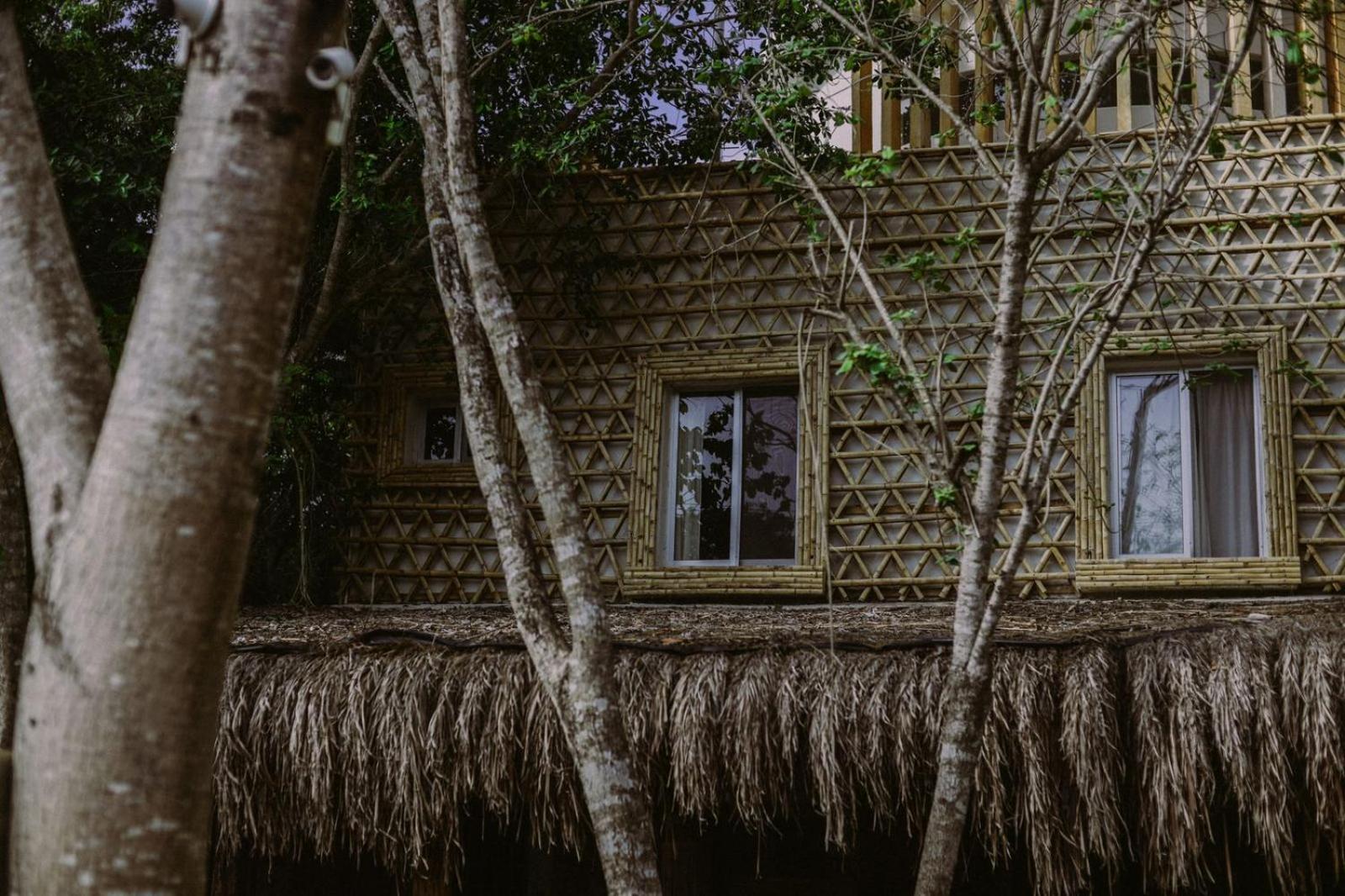 Lunah Xcacel Suites