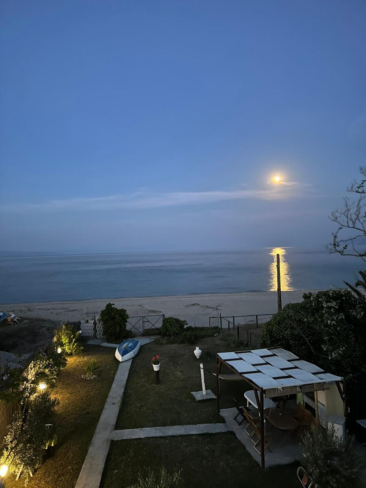 Lia's Beach House view 2