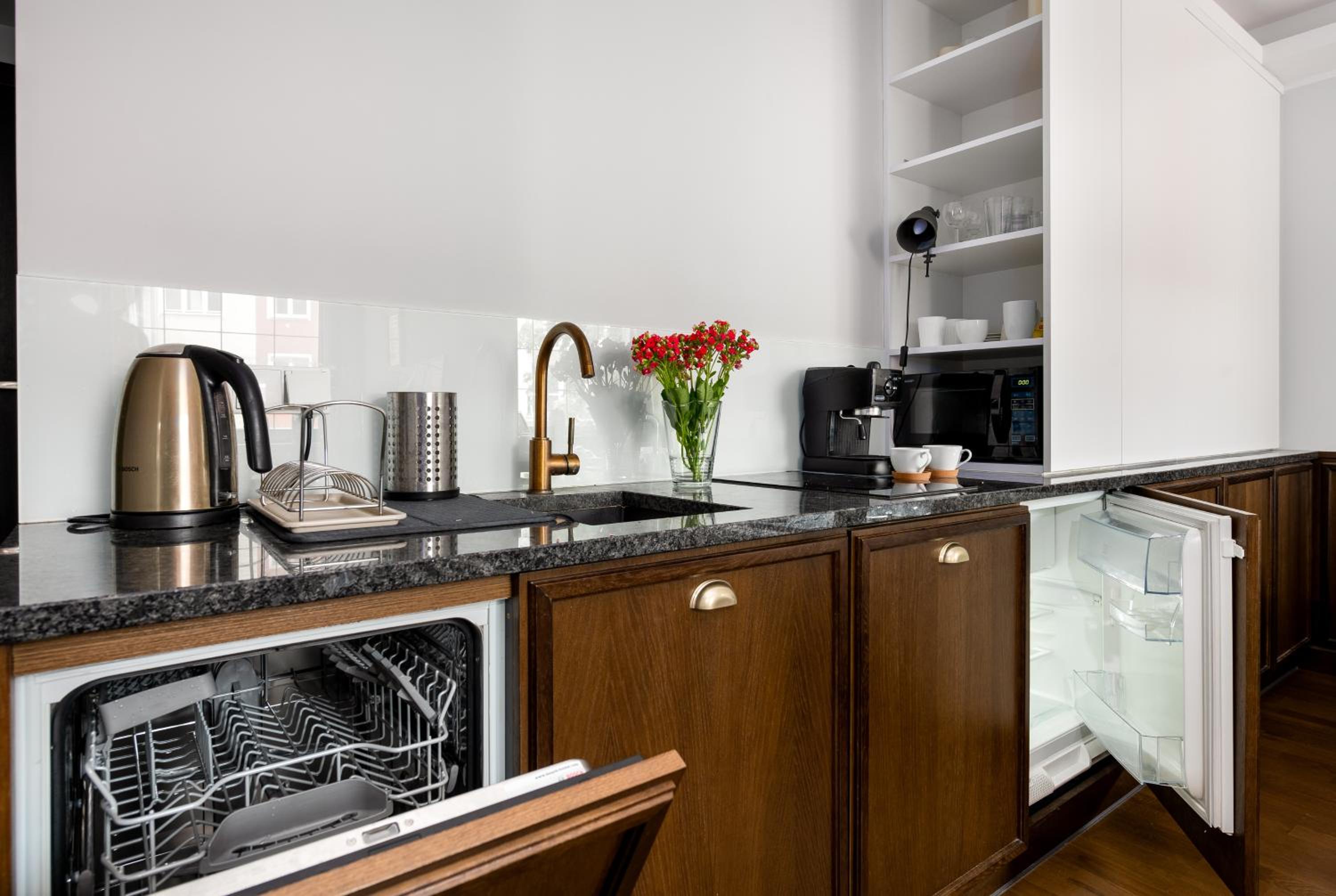 Central Apartment by Motlawa River & Old Town