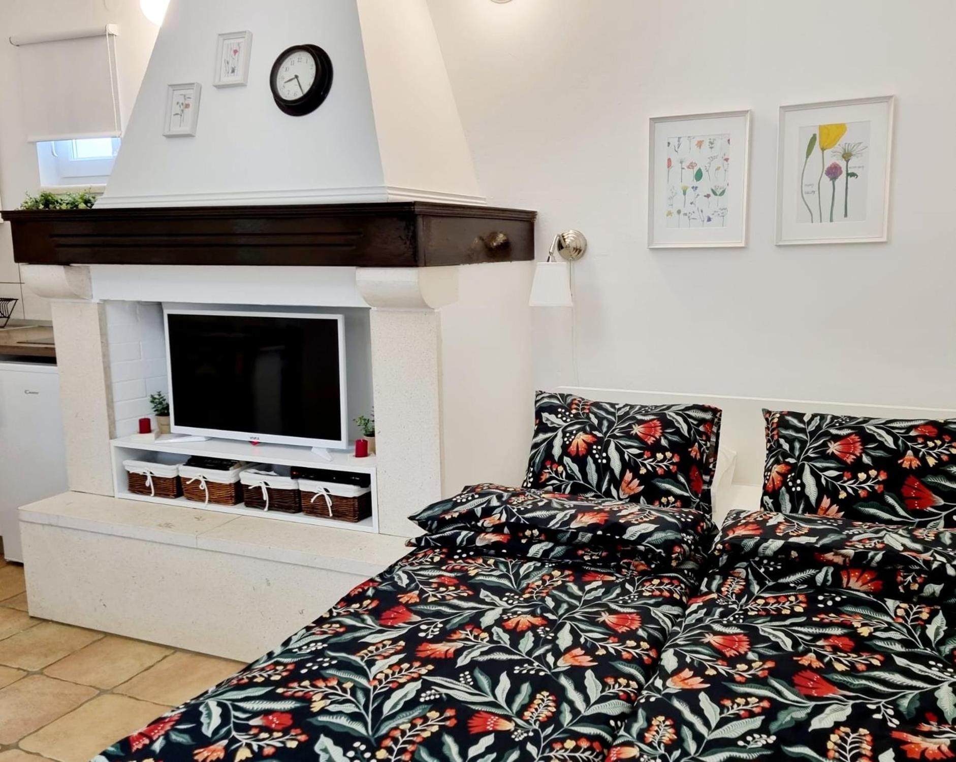 Hotel Tianri - Image 1