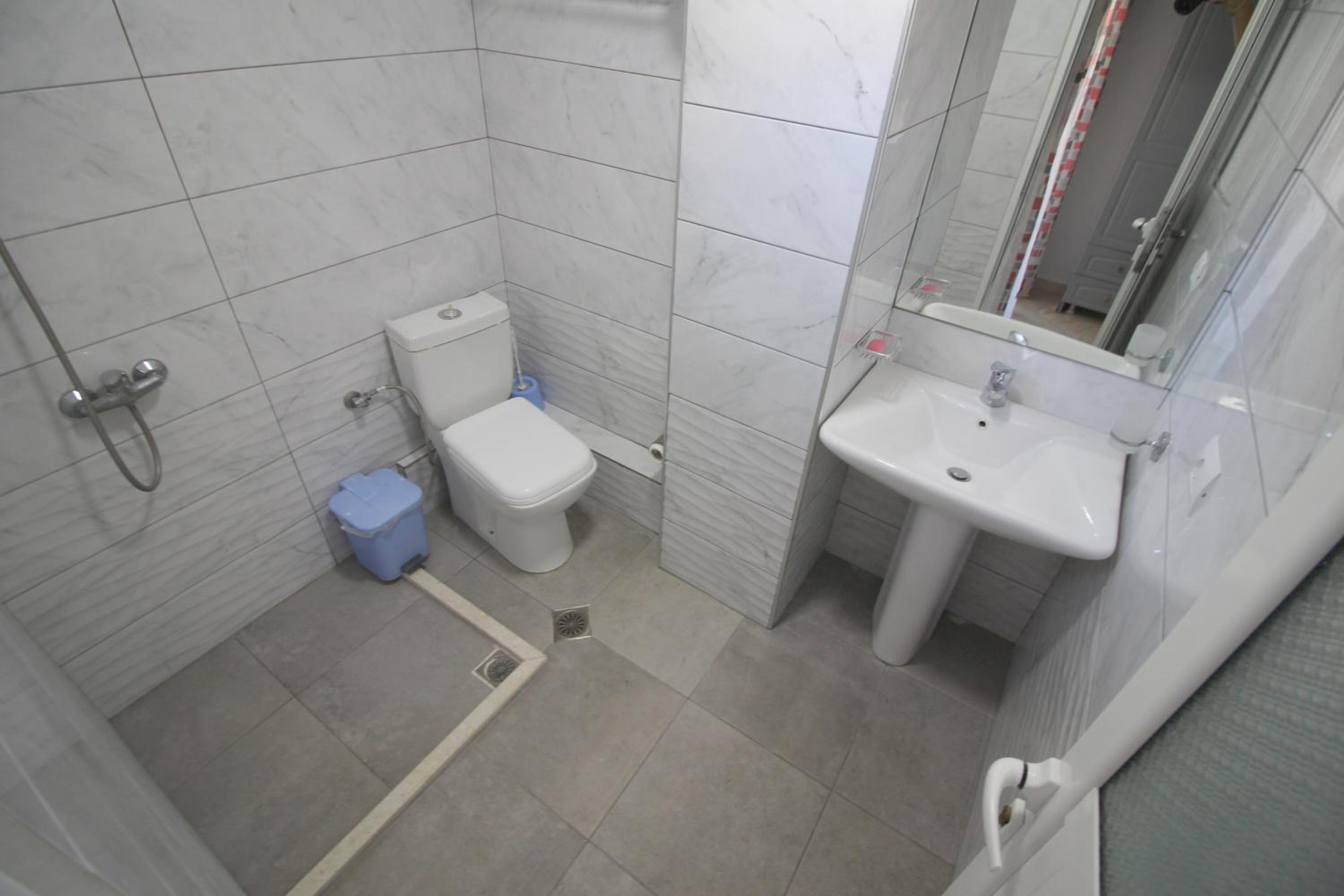 Andy Apartments