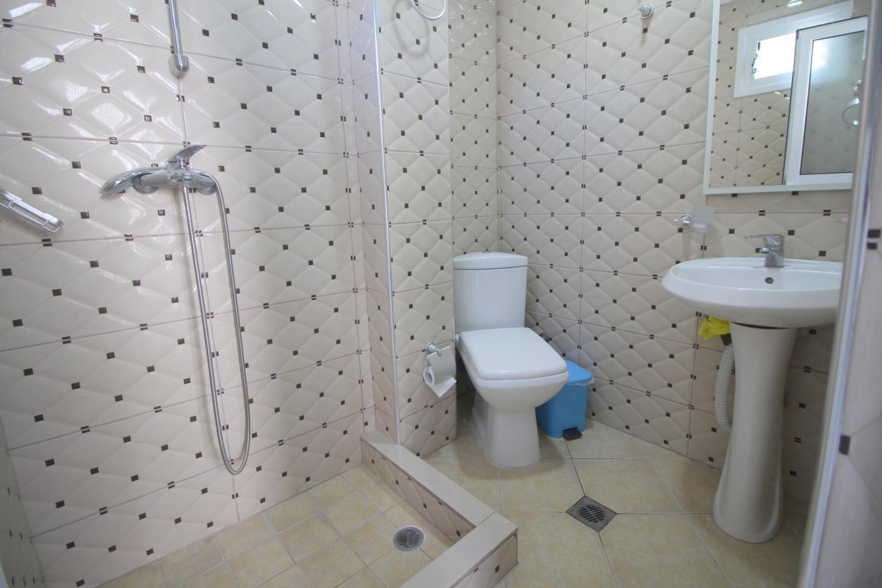 Andy Apartments