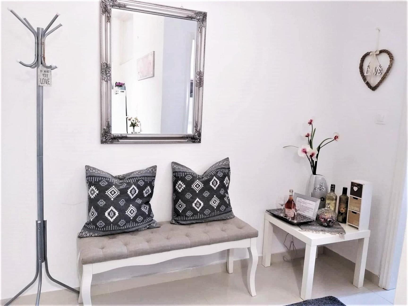 Angelina's cosy apartment in Corfu town