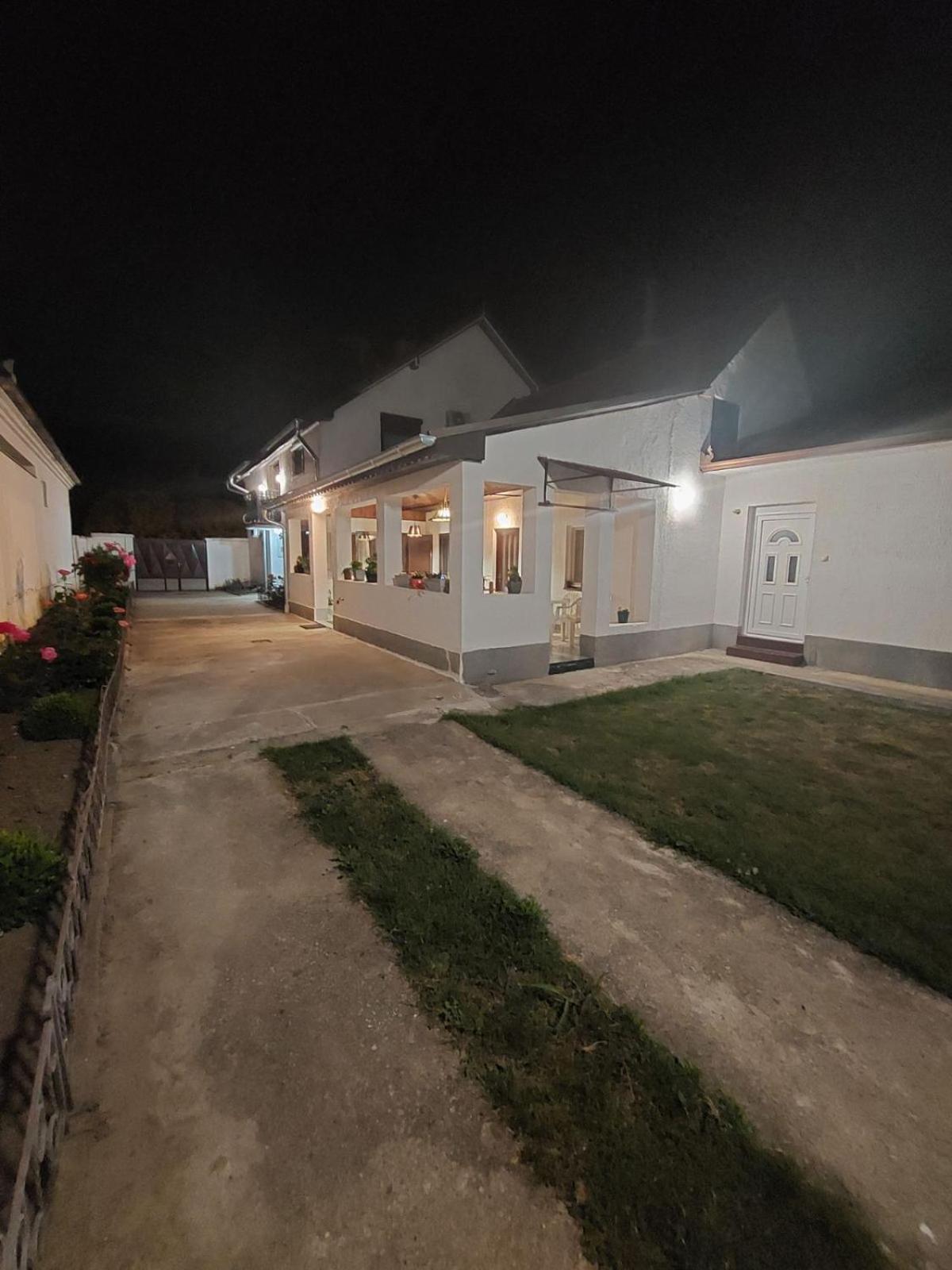 Royal Rose smeštaj view 5