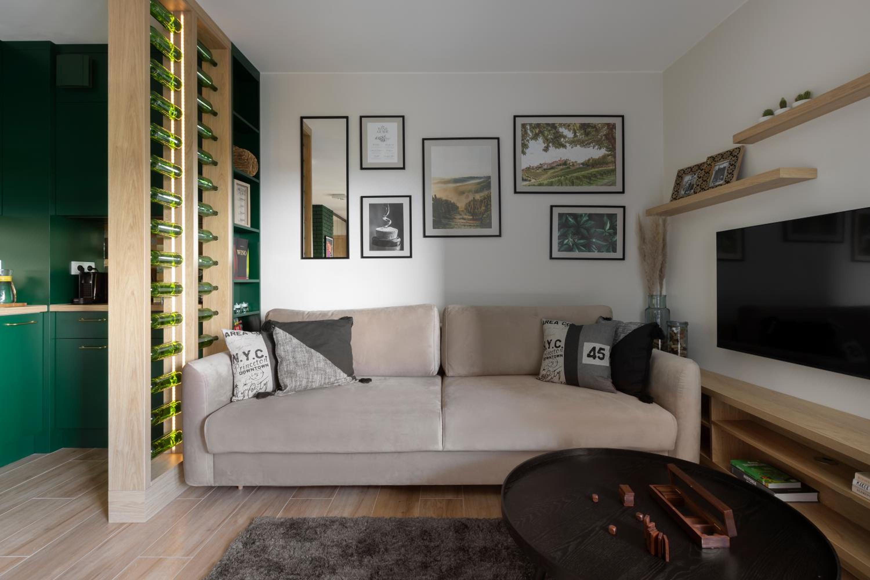 Wine Apartment Gdynia view 3