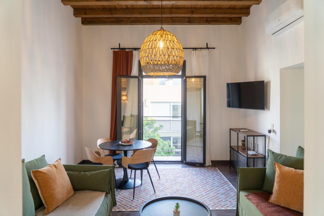 Quattro domus 4-historical townhouse