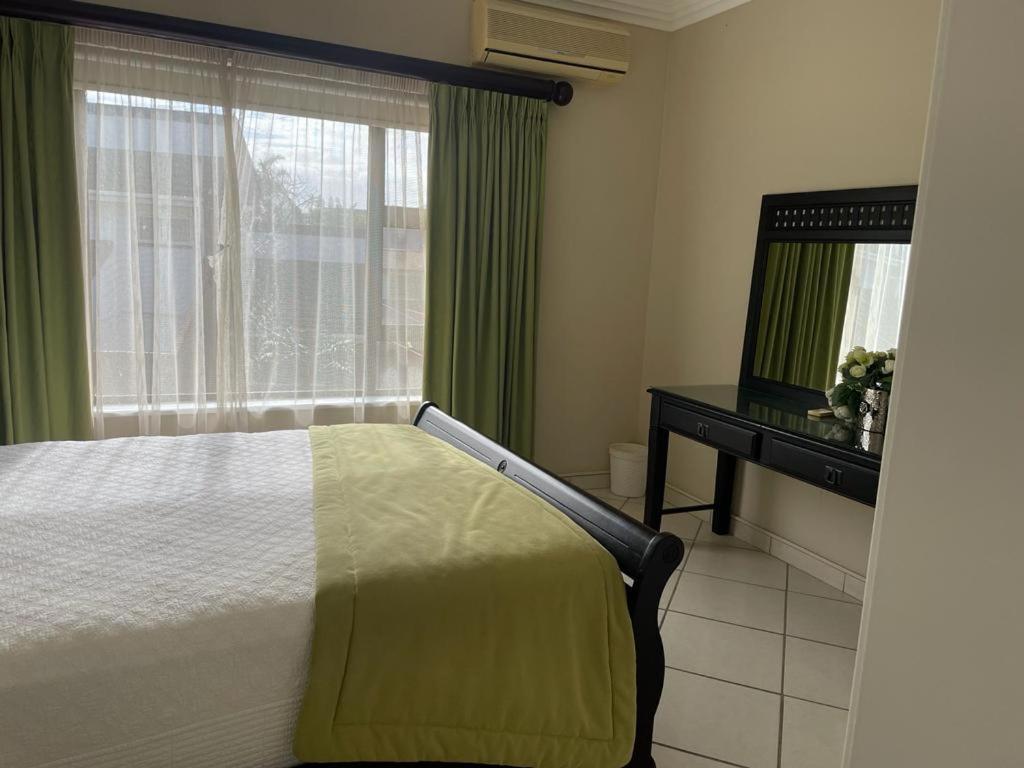 Trevi Sea-view Apartment