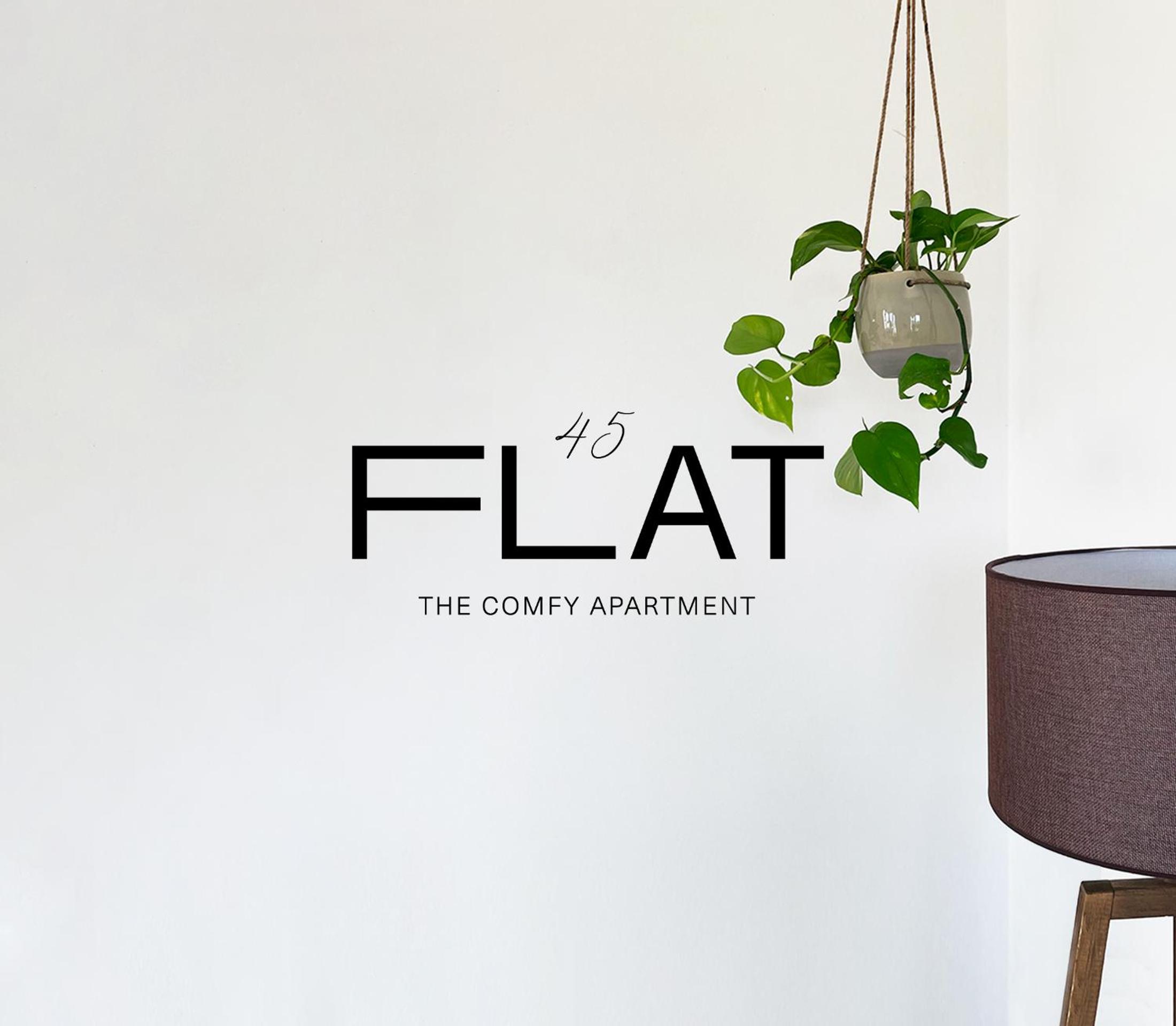 Flat 45