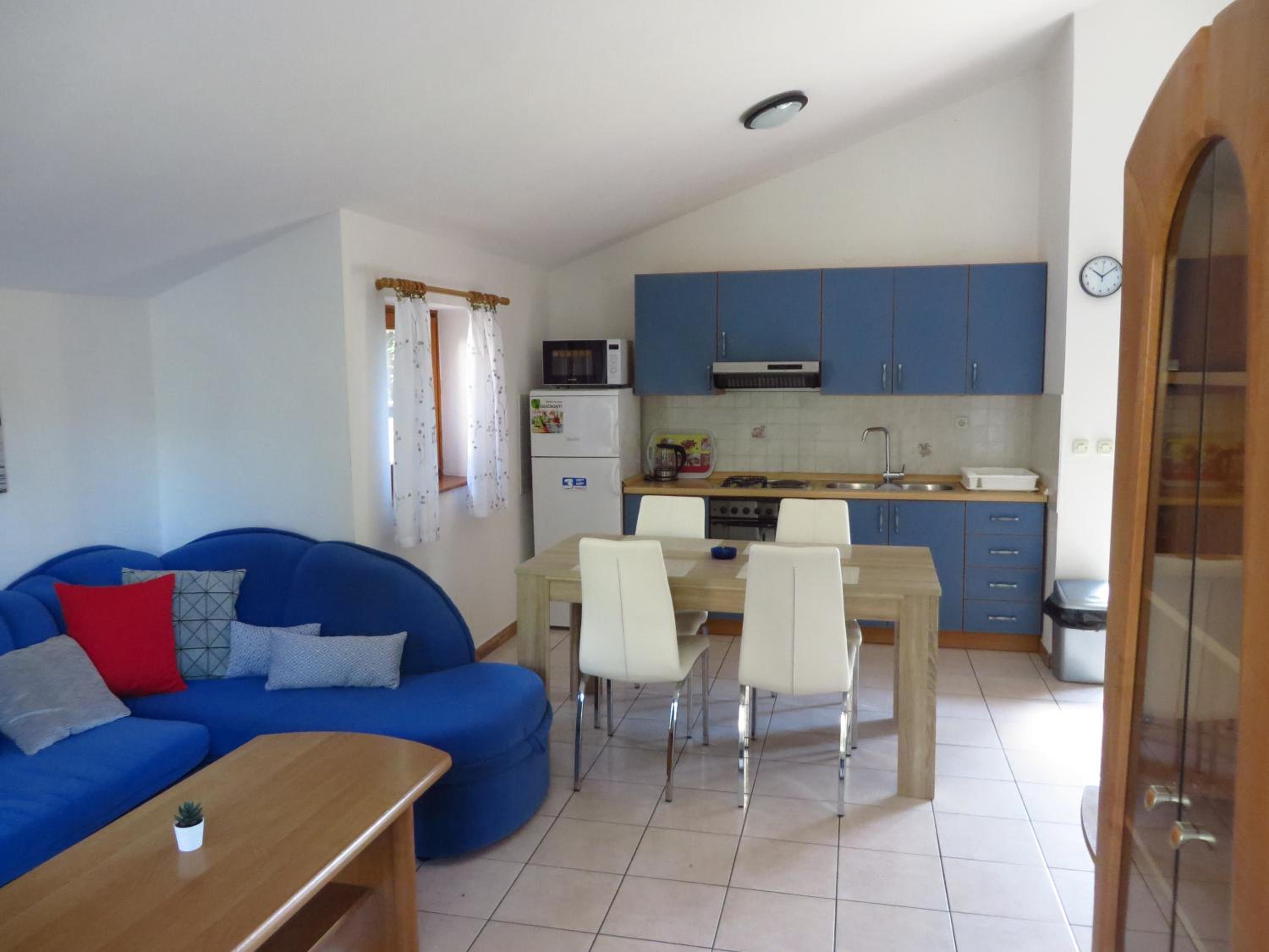 Soline Beach Apartments