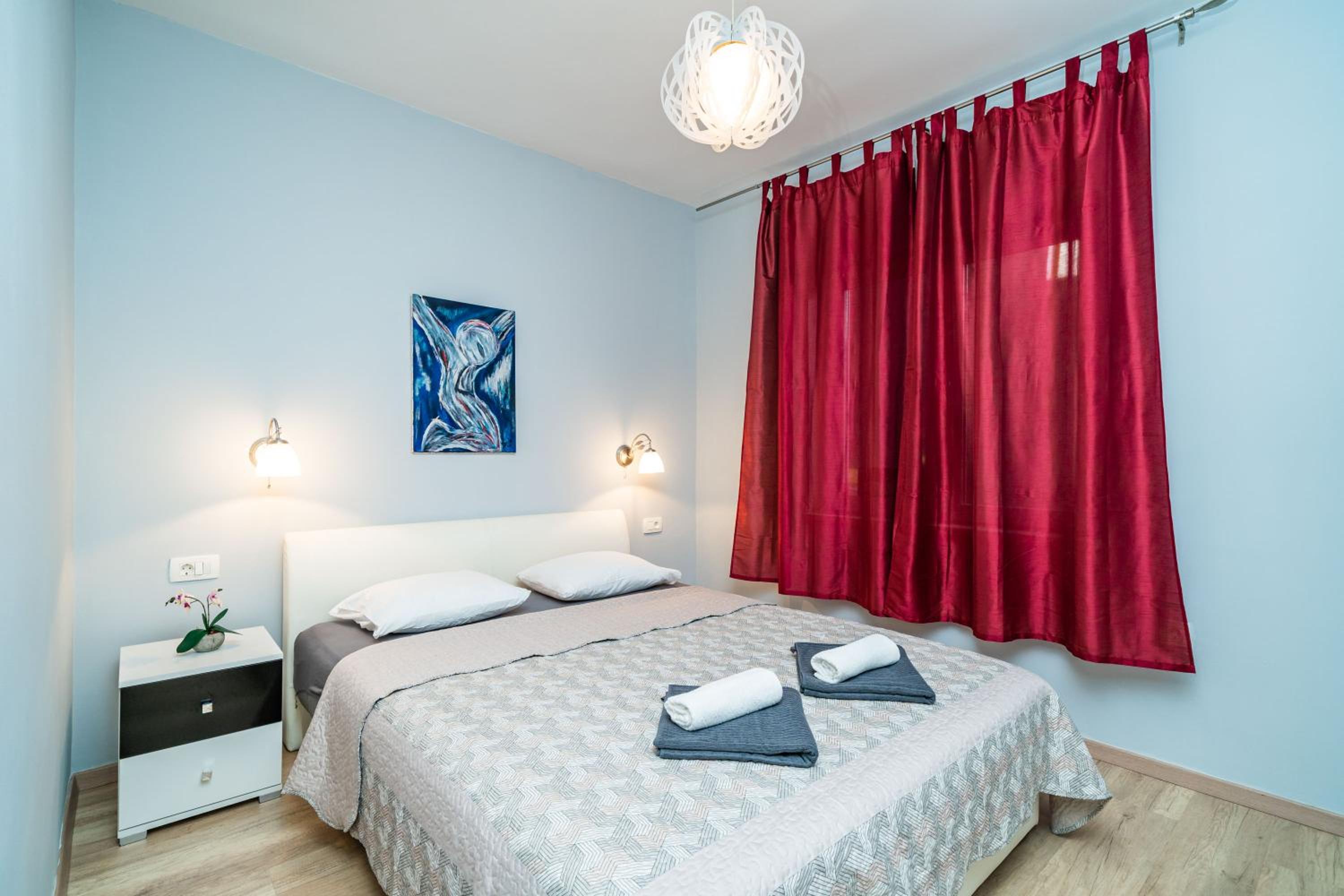 Nostromo Guesthouse with the Sea View