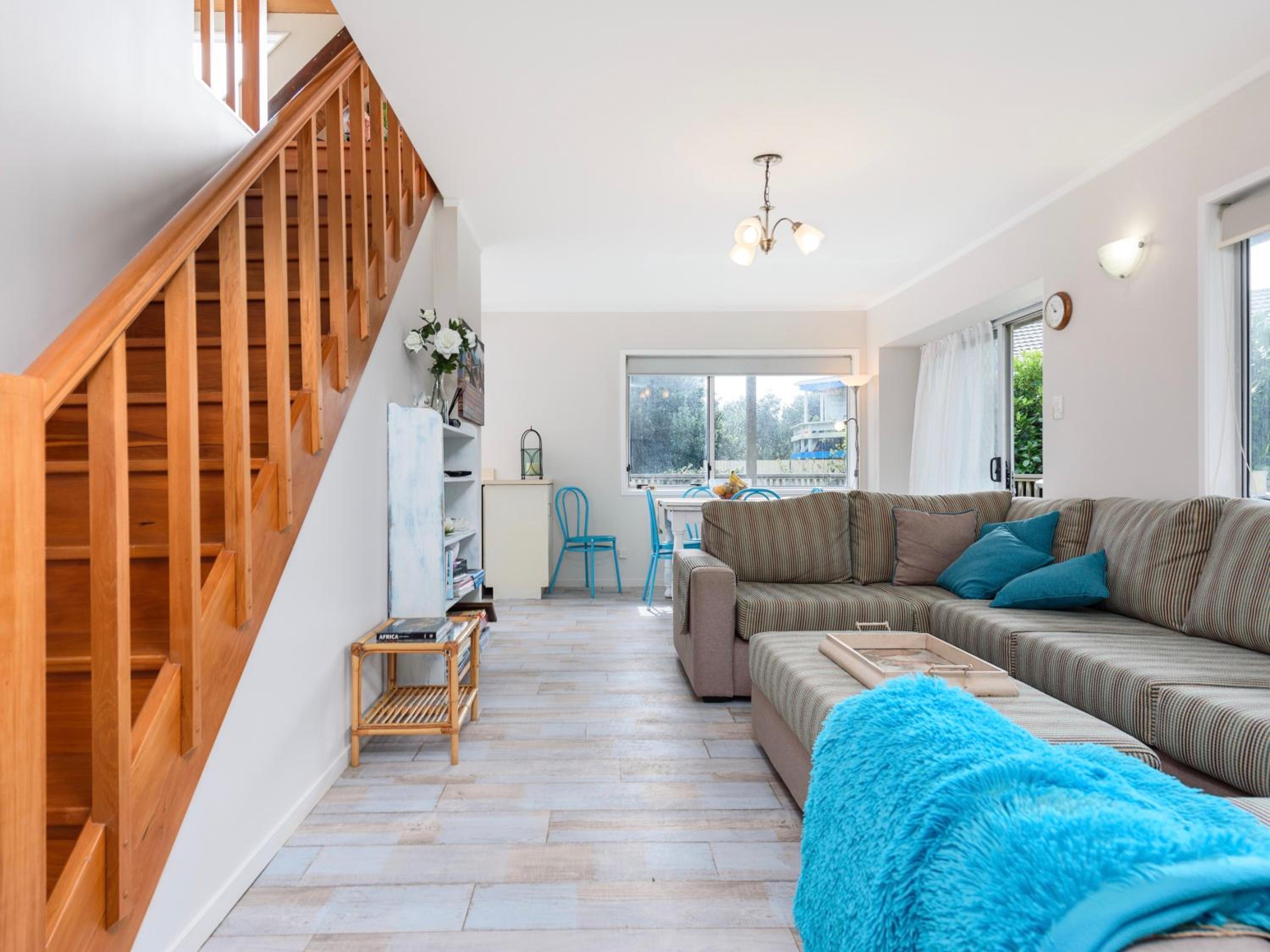 Laze on Loop - Waihi Beach Holiday Home
