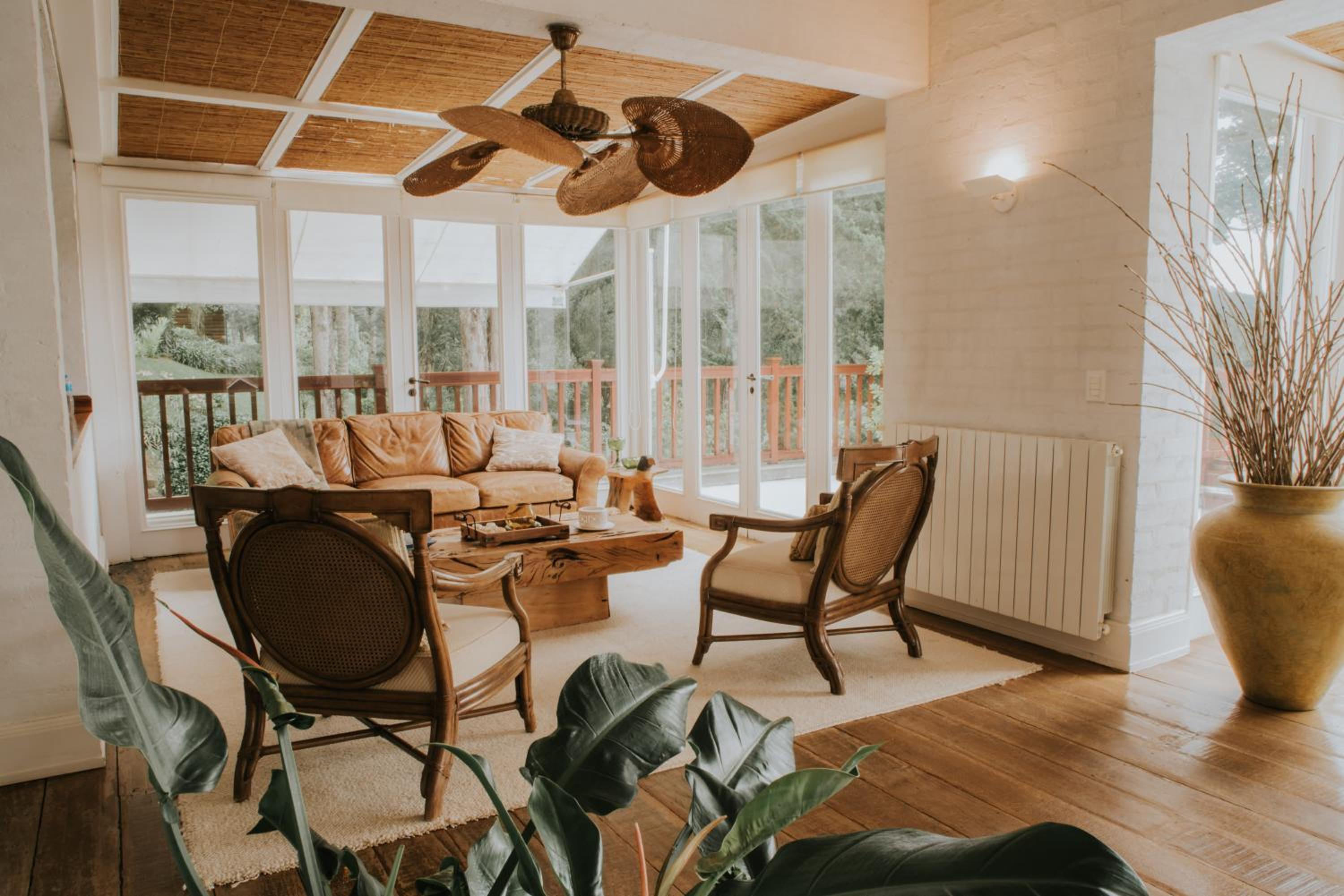 Roots Resort en Monte Verde — living room