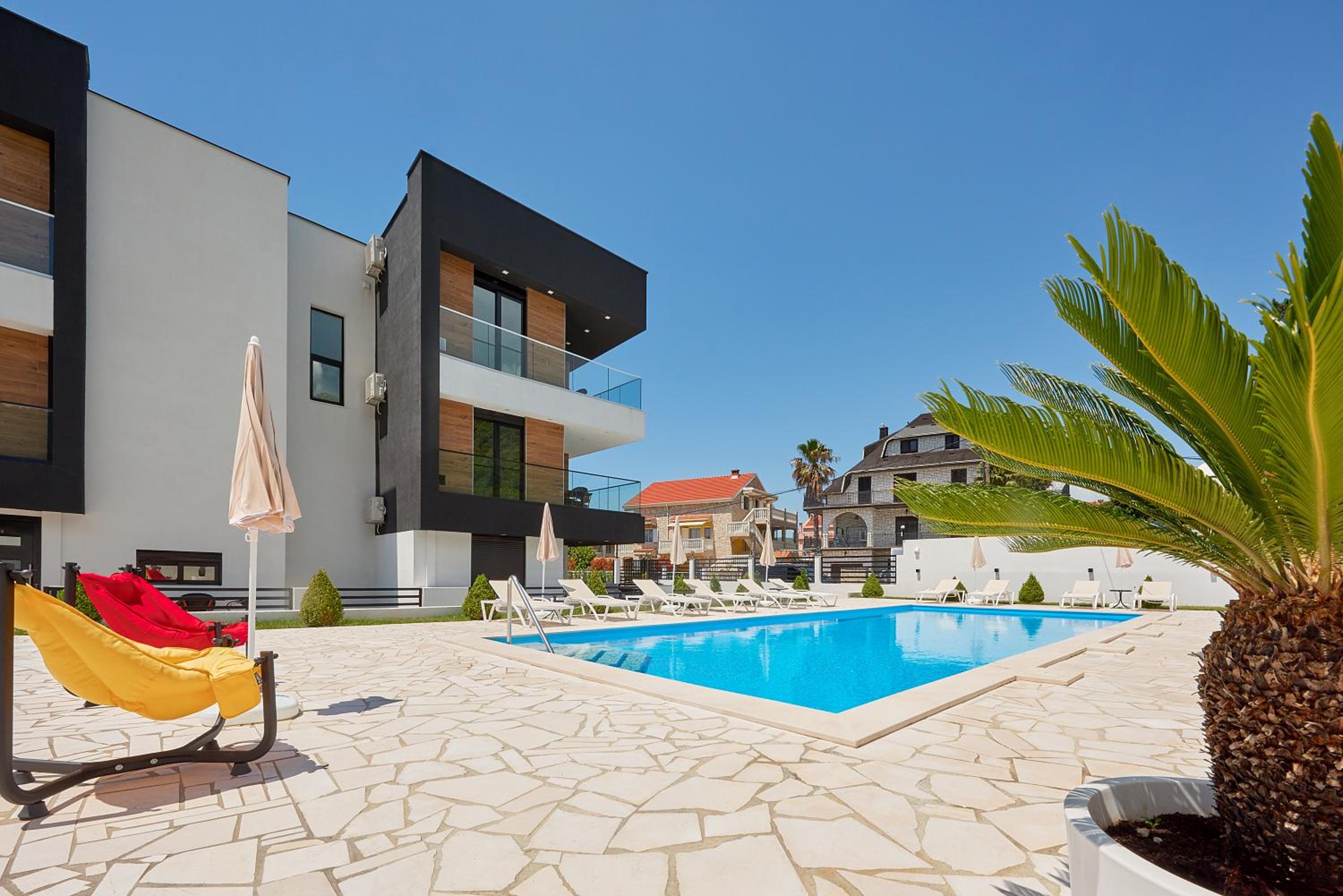 Georgiy Lux Apartments view 2