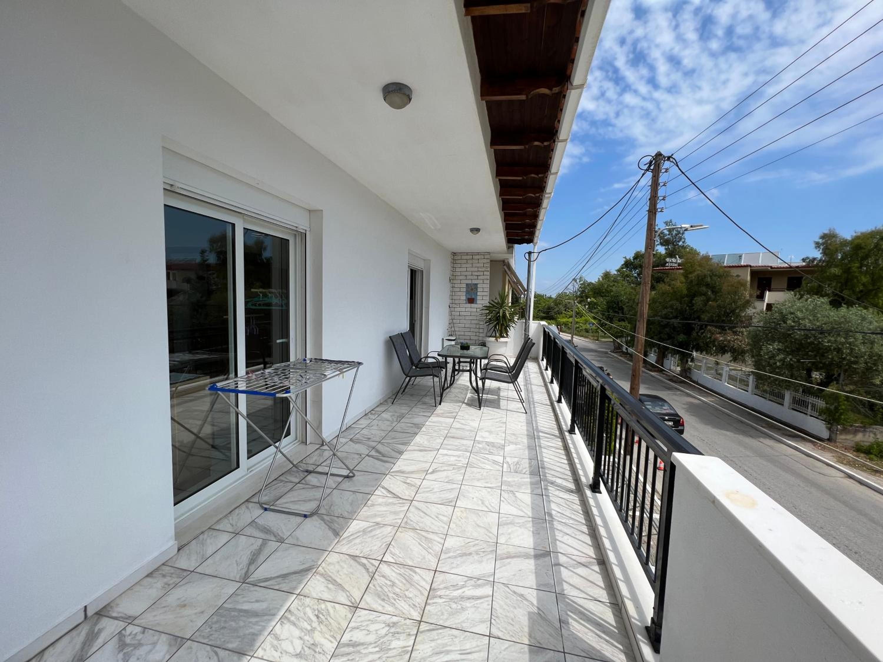 White Apartment - Thassos Town