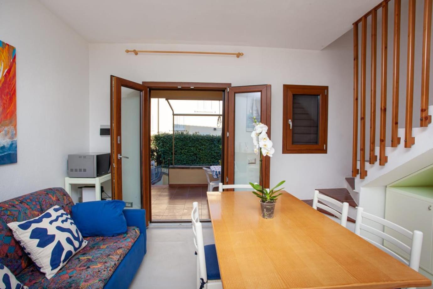 Limbara Ichnos House view 4