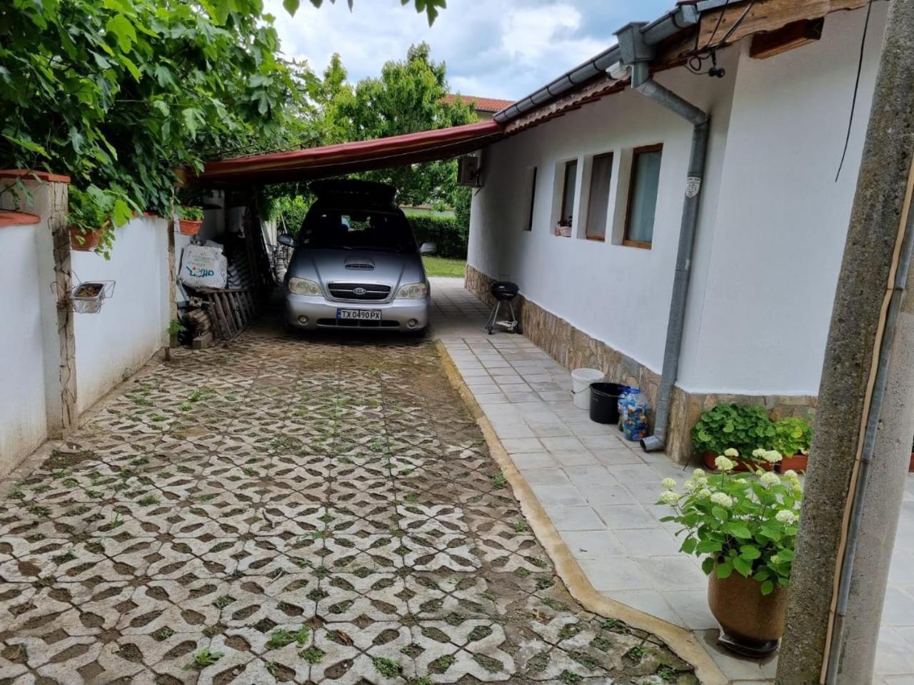 Villa Vladi Balchik