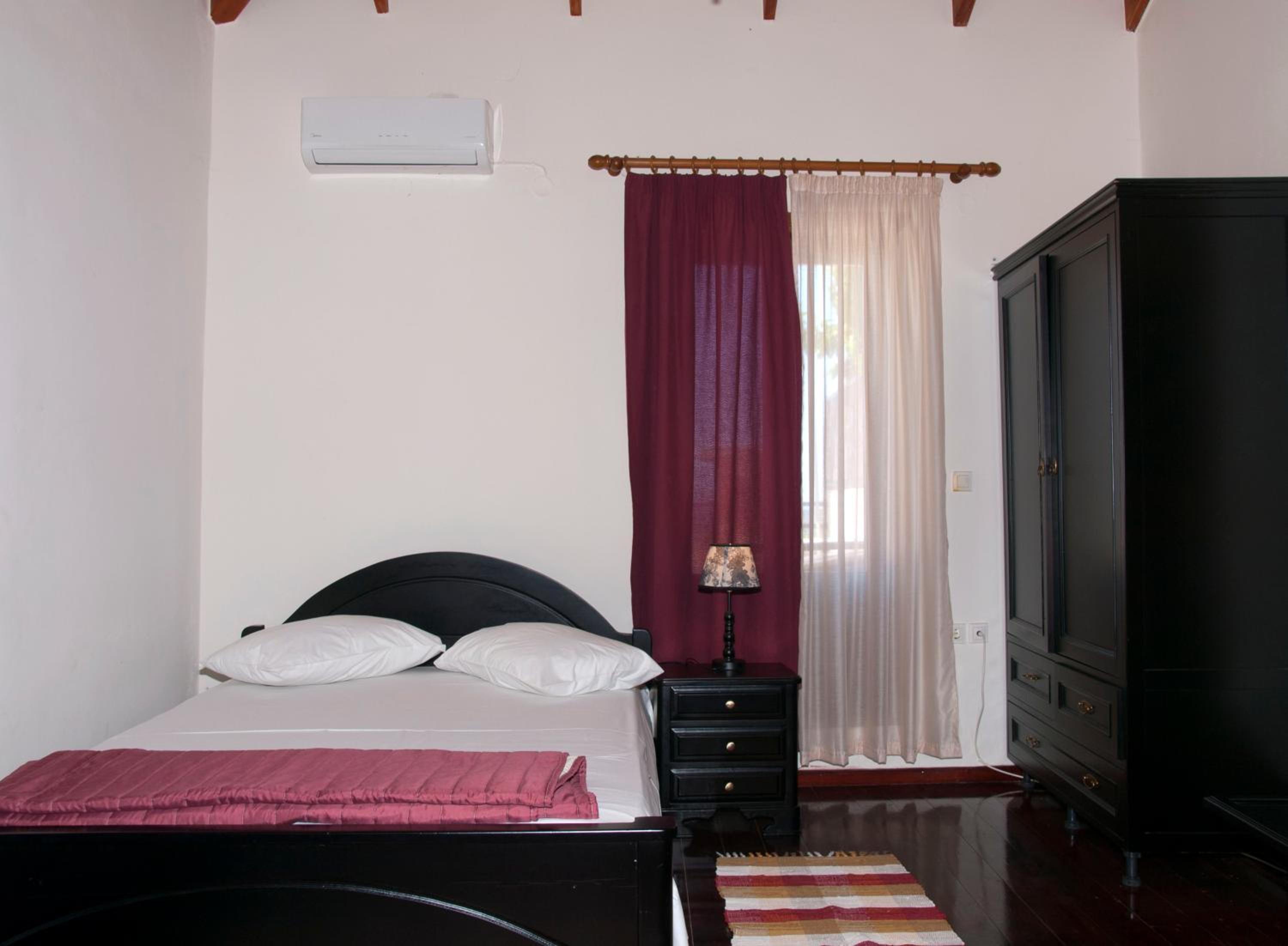 Photo 34